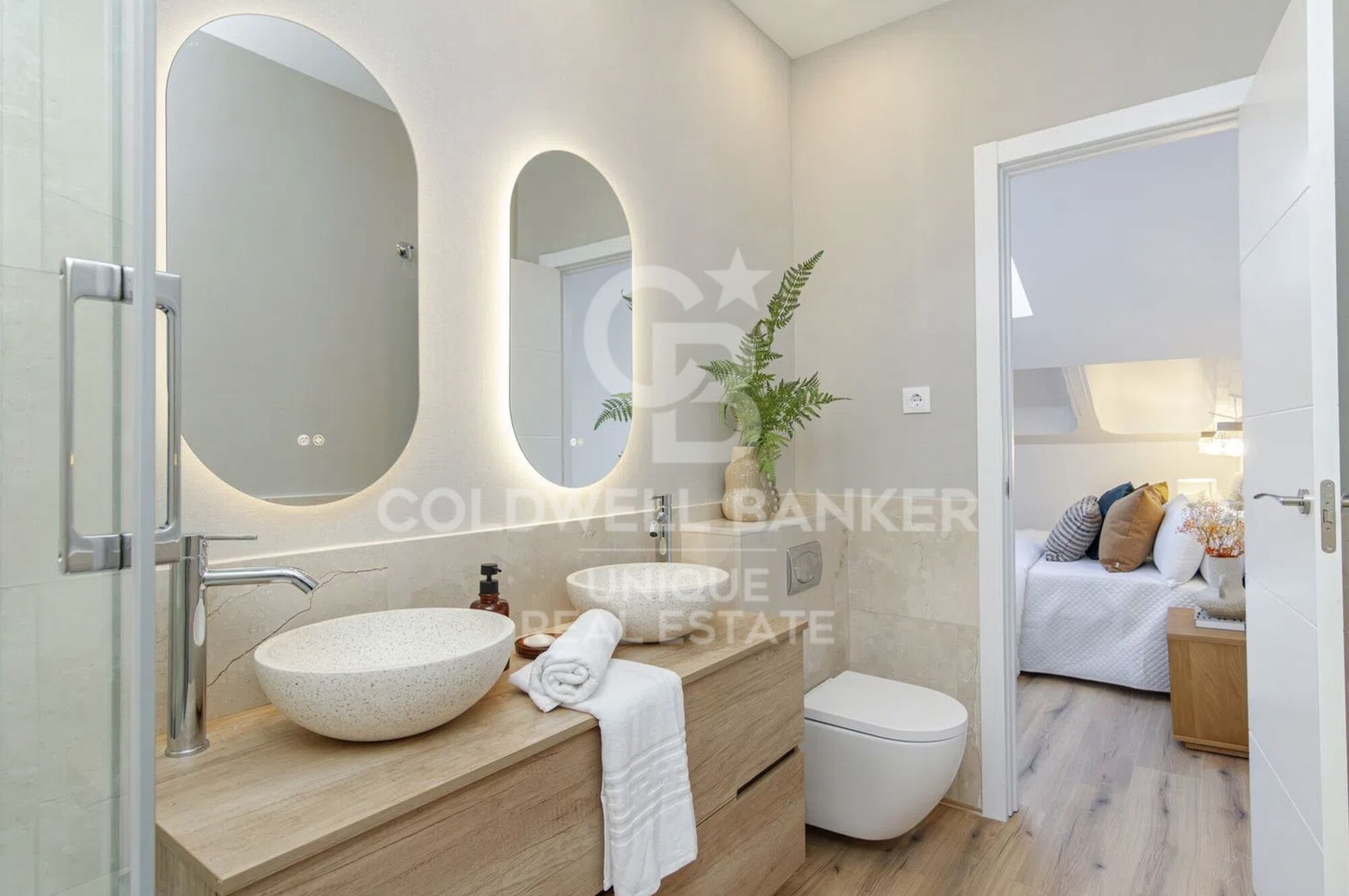 Renovated penthouse with terrace in Malasaña, Madrid
