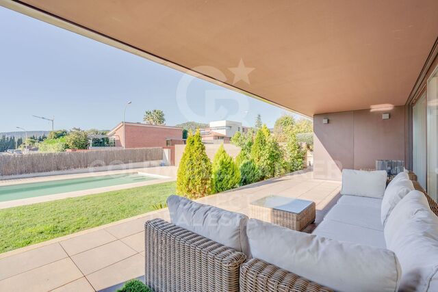 Beautiful chalet in Verge de Montserrat