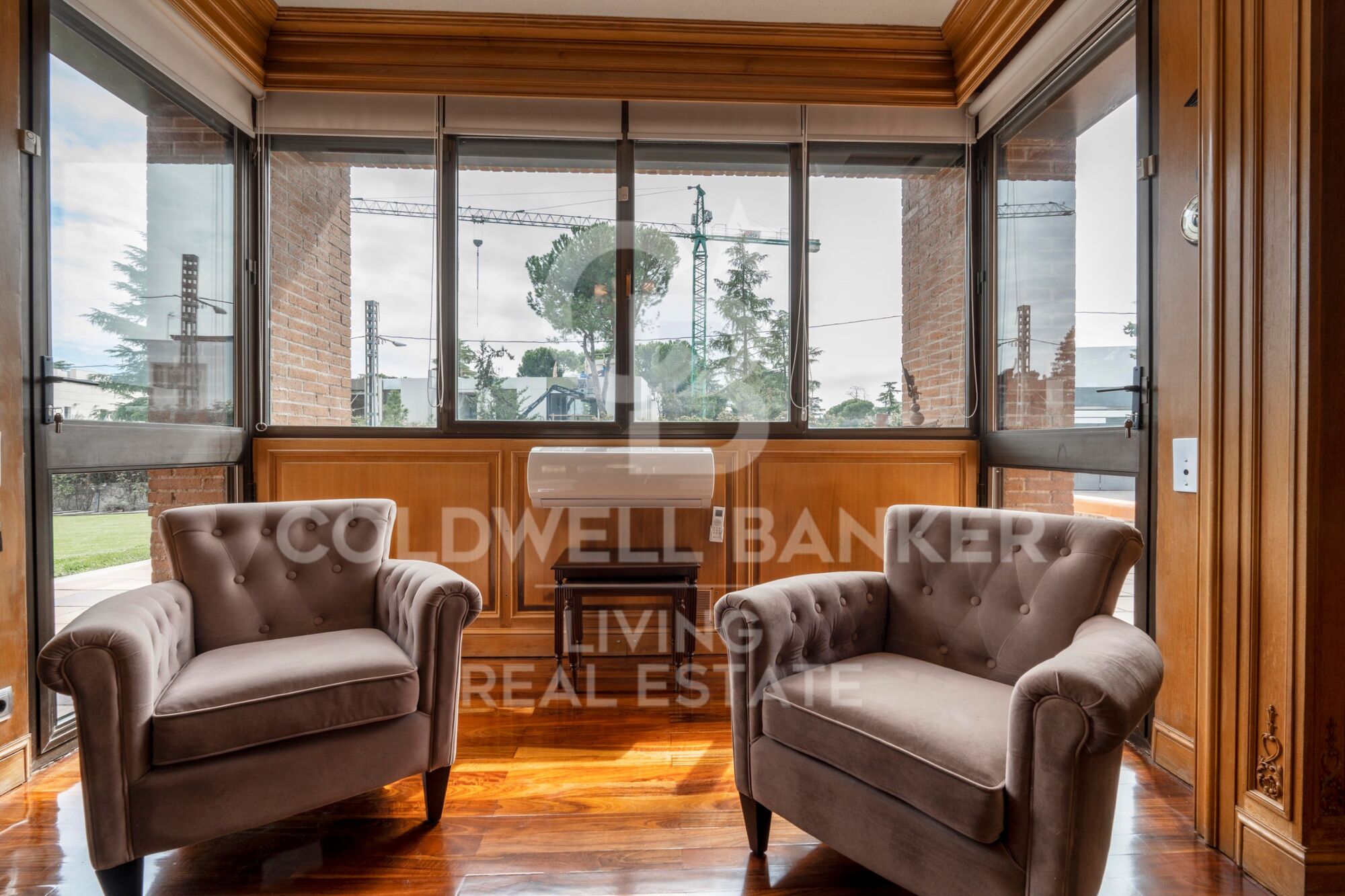 House 9 Bedrooms Sale Madrid