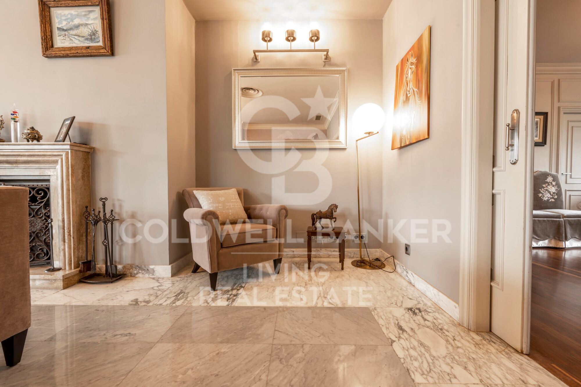 House 9 Bedrooms Sale Madrid