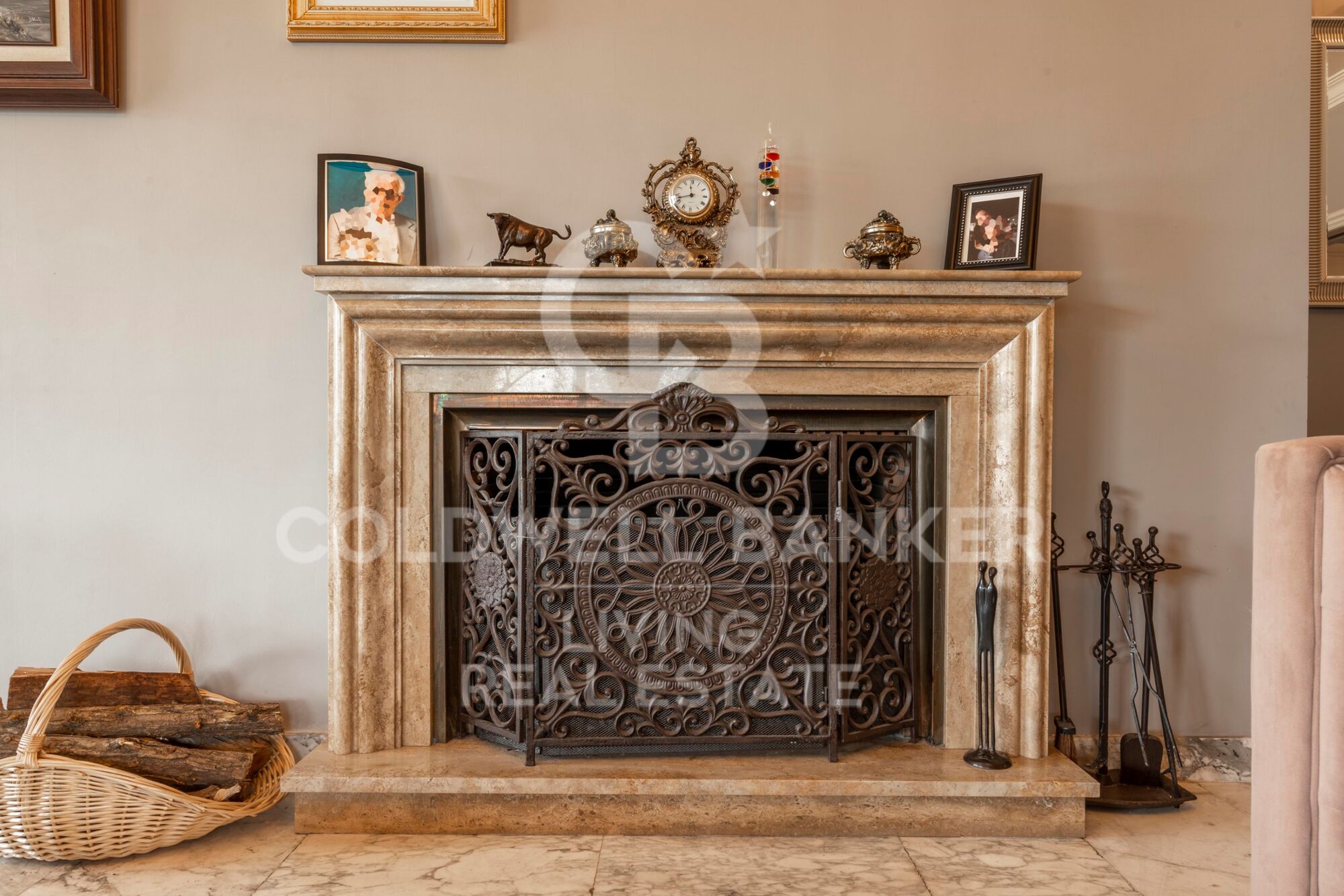 House 9 Bedrooms Sale Madrid