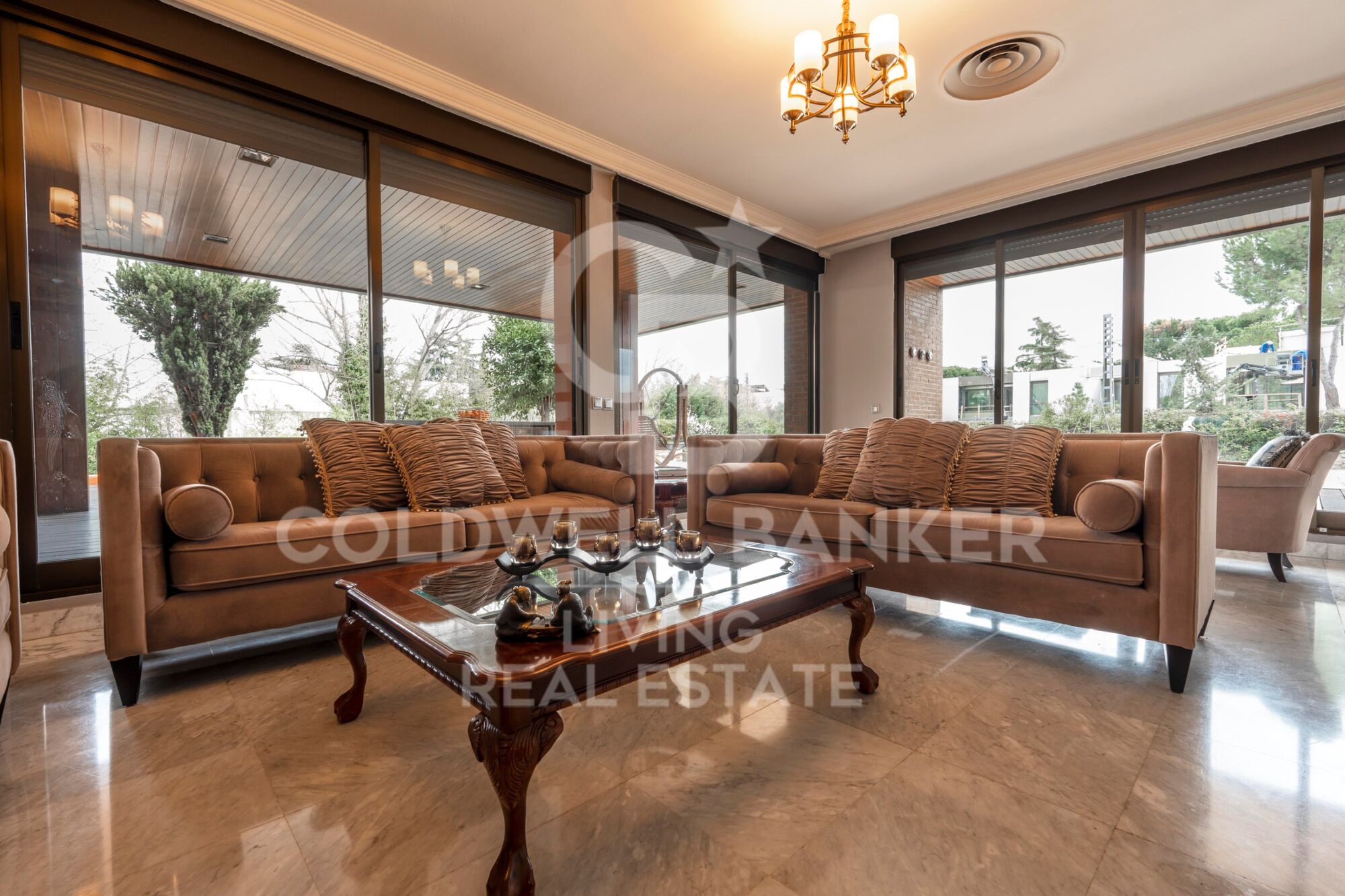 House 9 Bedrooms Sale Madrid