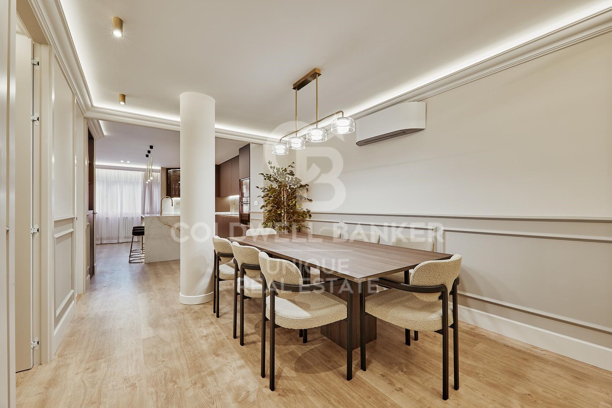 Renovated exterior apartment in Recoletos, Madrid