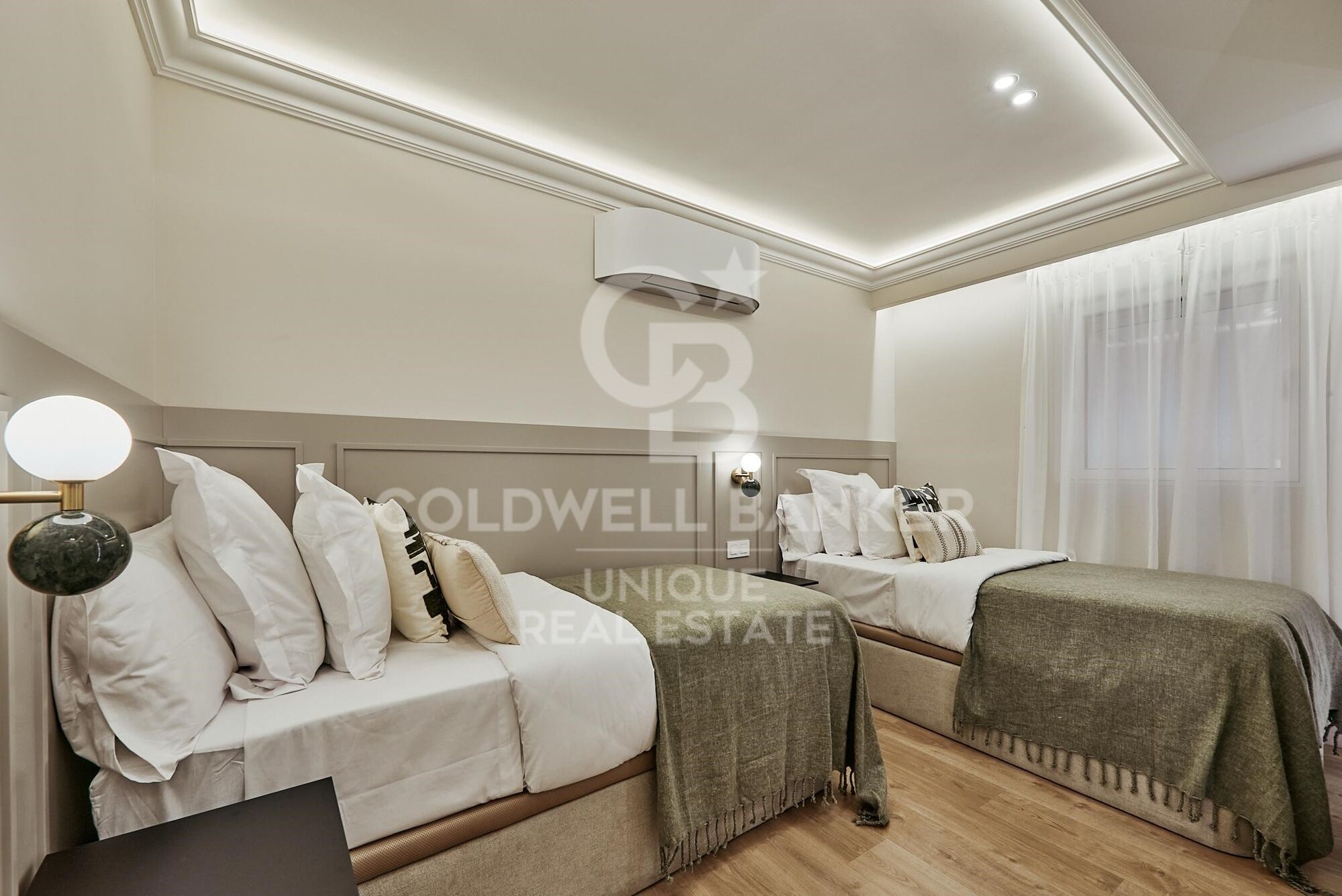 Renovated exterior apartment in Recoletos, Madrid