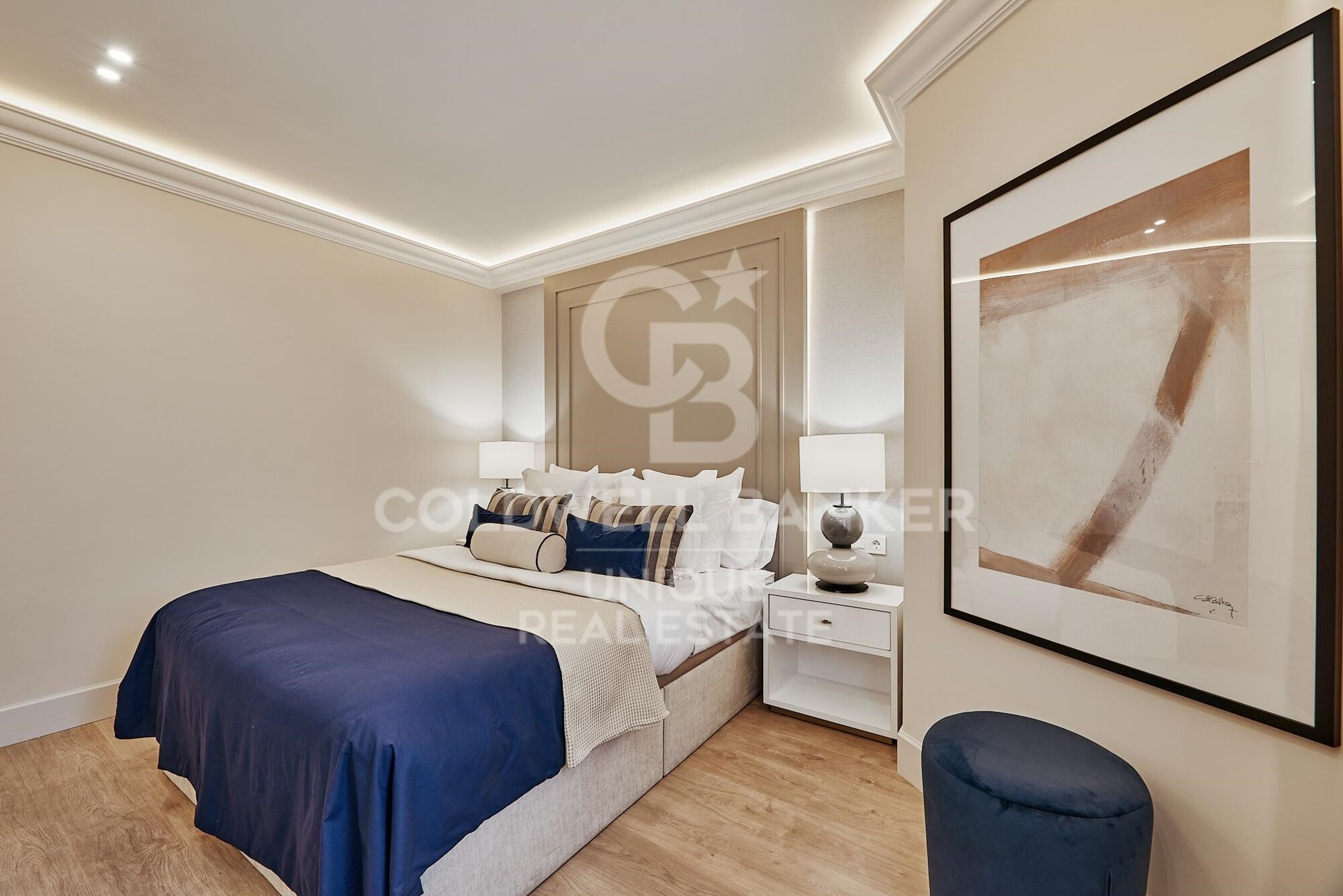 Renovated exterior apartment in Recoletos, Madrid