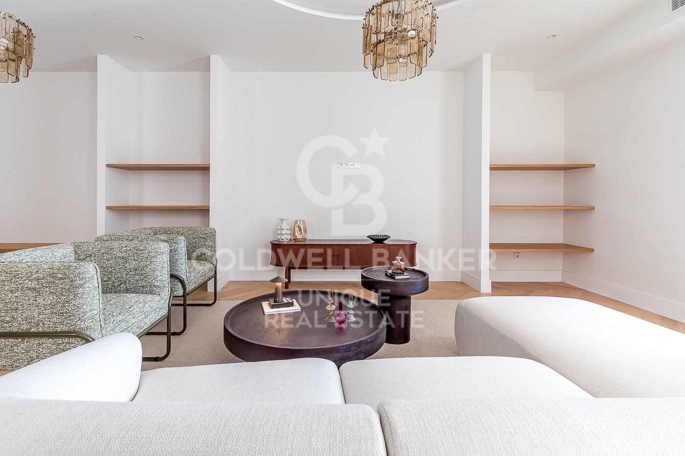 Renovated exterior flat in Malasaña, Madrid