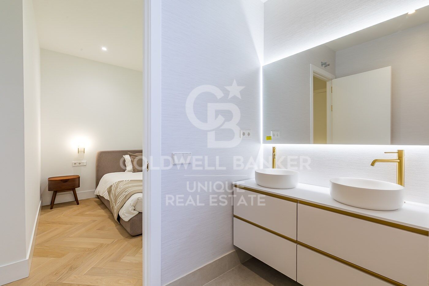 Renovated exterior flat in Malasaña, Madrid
