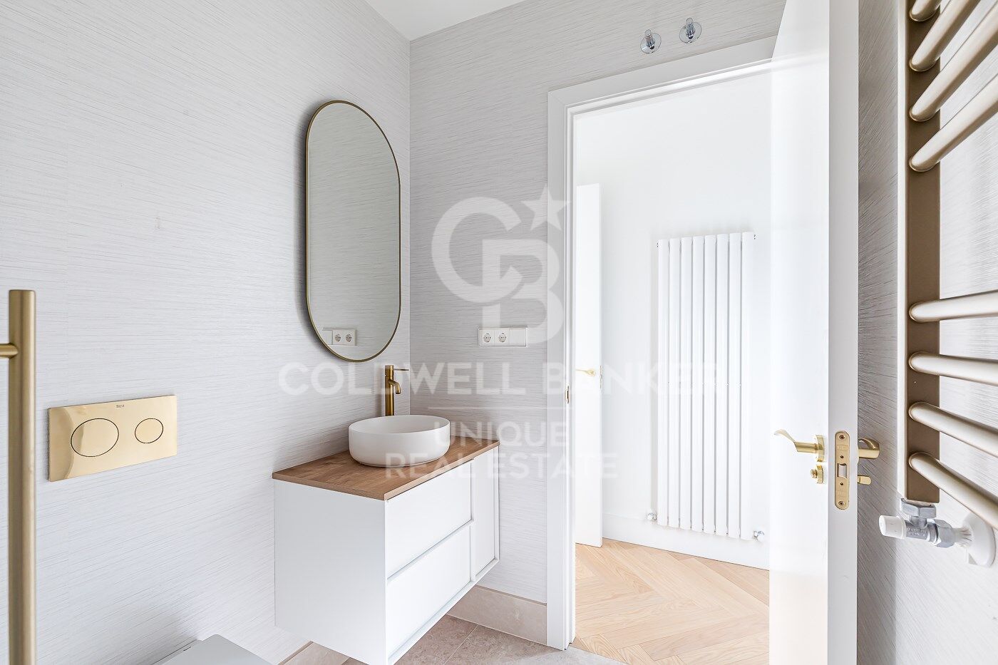 Renovated exterior flat in Malasaña, Madrid