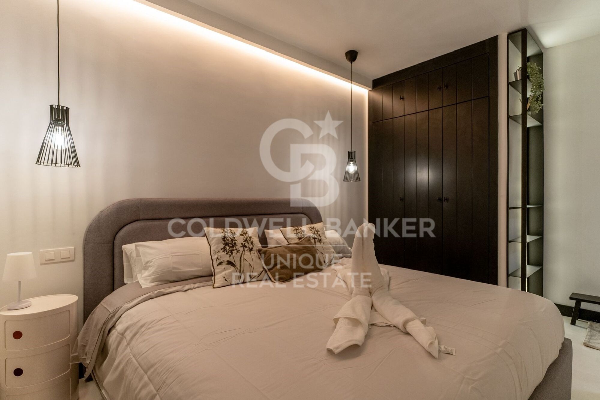 Renovated exterior apartment in Ibiza, Madrid