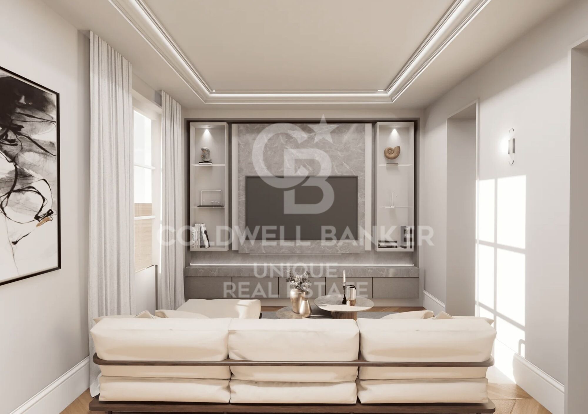 Renovated exterior flat in Almagro, Madrid