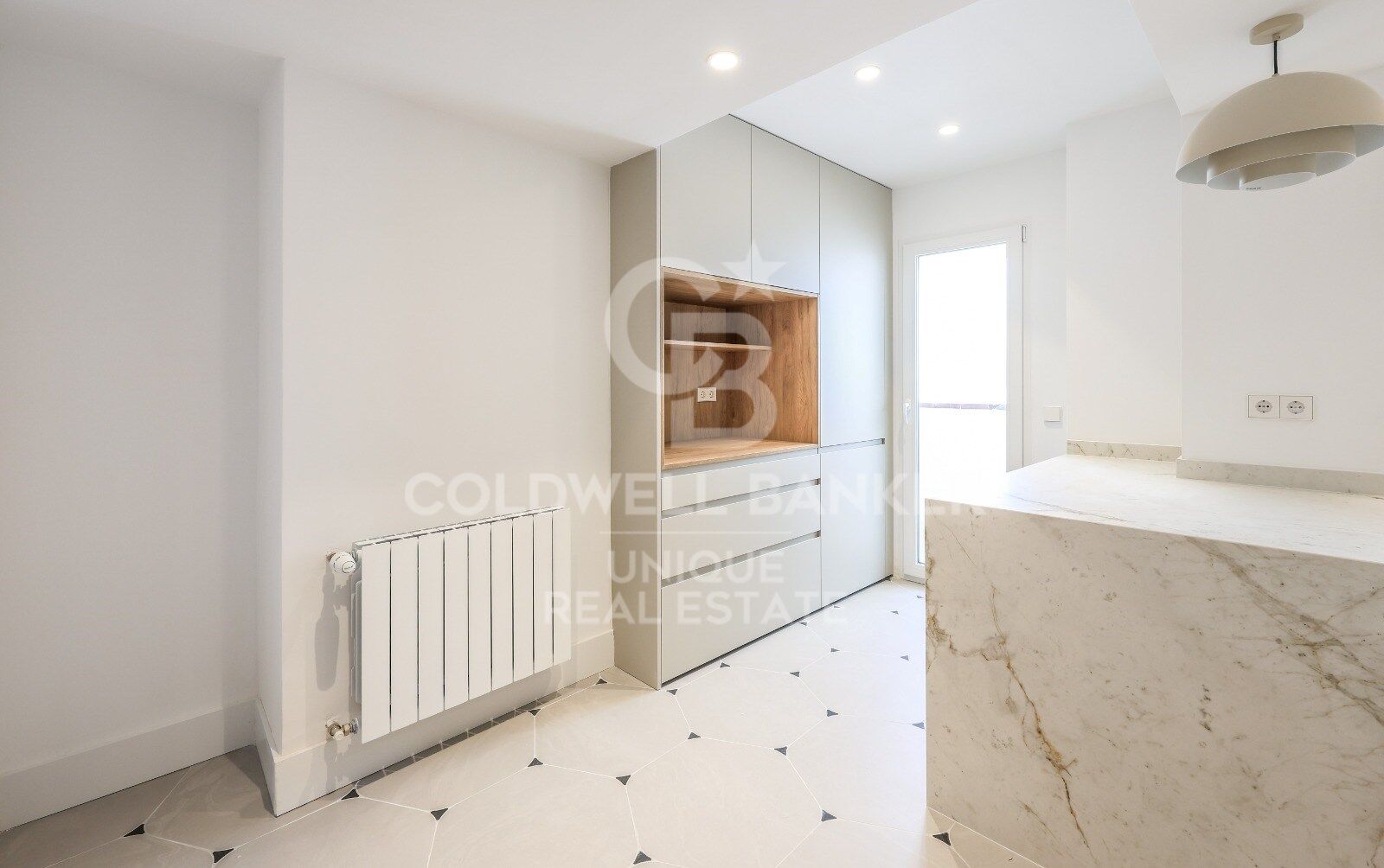 Renovated apartment with terrace and garage in Argüelles, Madrid