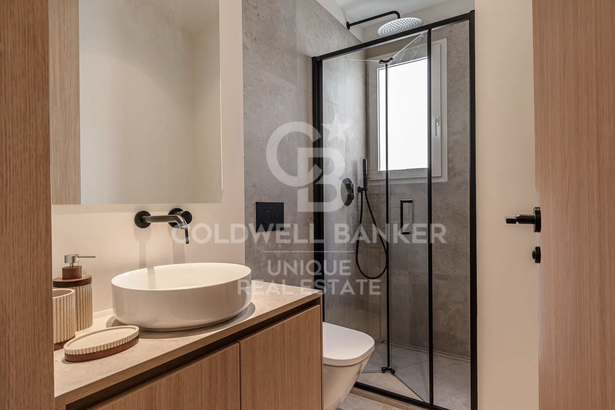 Renovated exterior apartment in Lista, Madrid