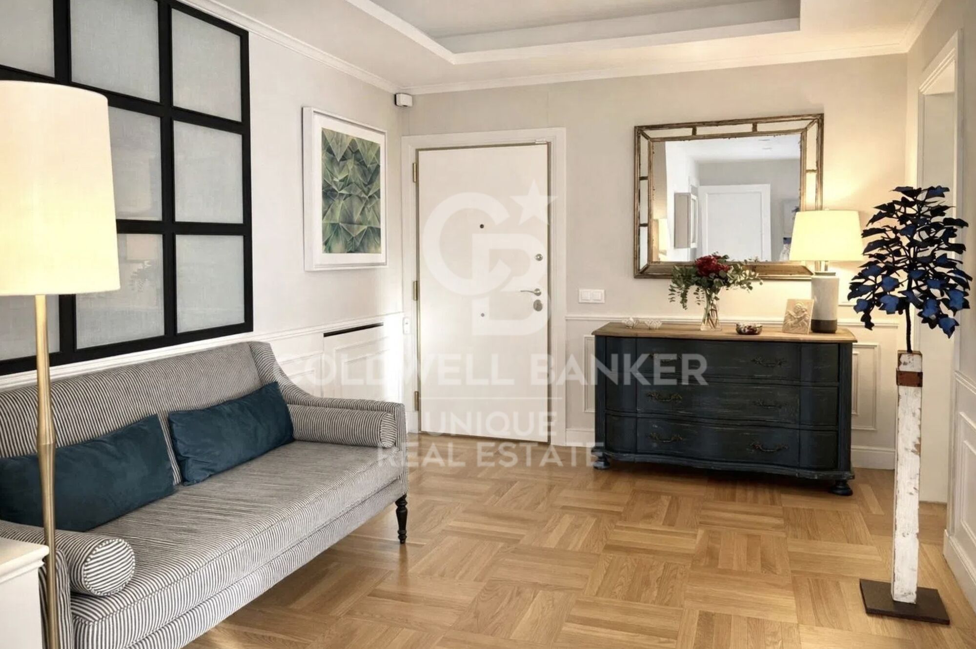 Exterior flat with terrace, garage and storage room in Castellana, Madrid