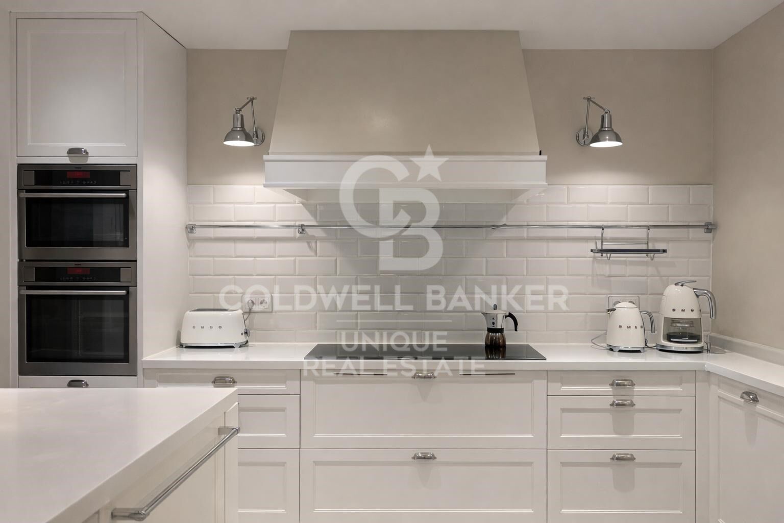 Exterior flat with terrace, garage and storage room in Castellana, Madrid