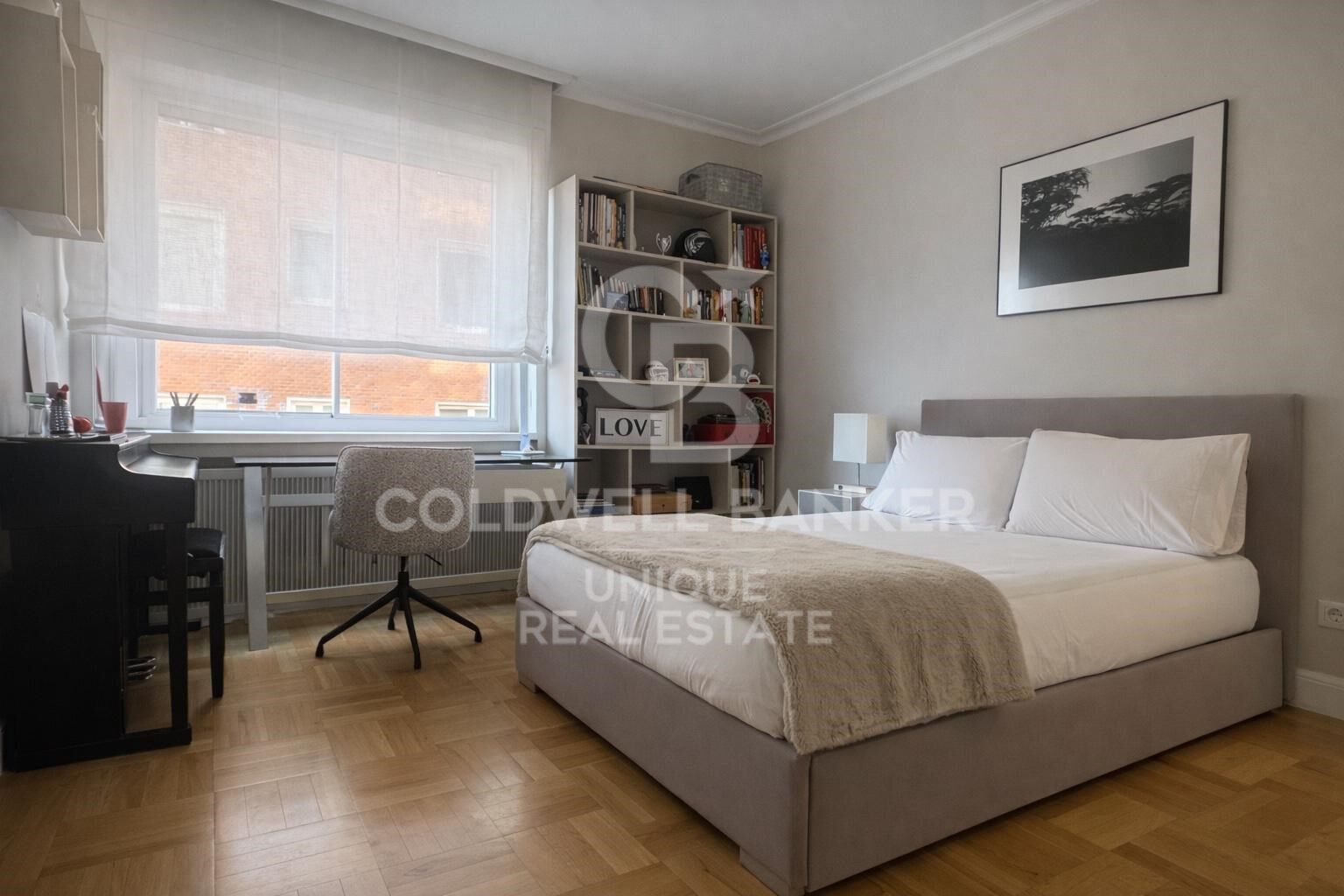 Exterior flat with terrace, garage and storage room in Castellana, Madrid