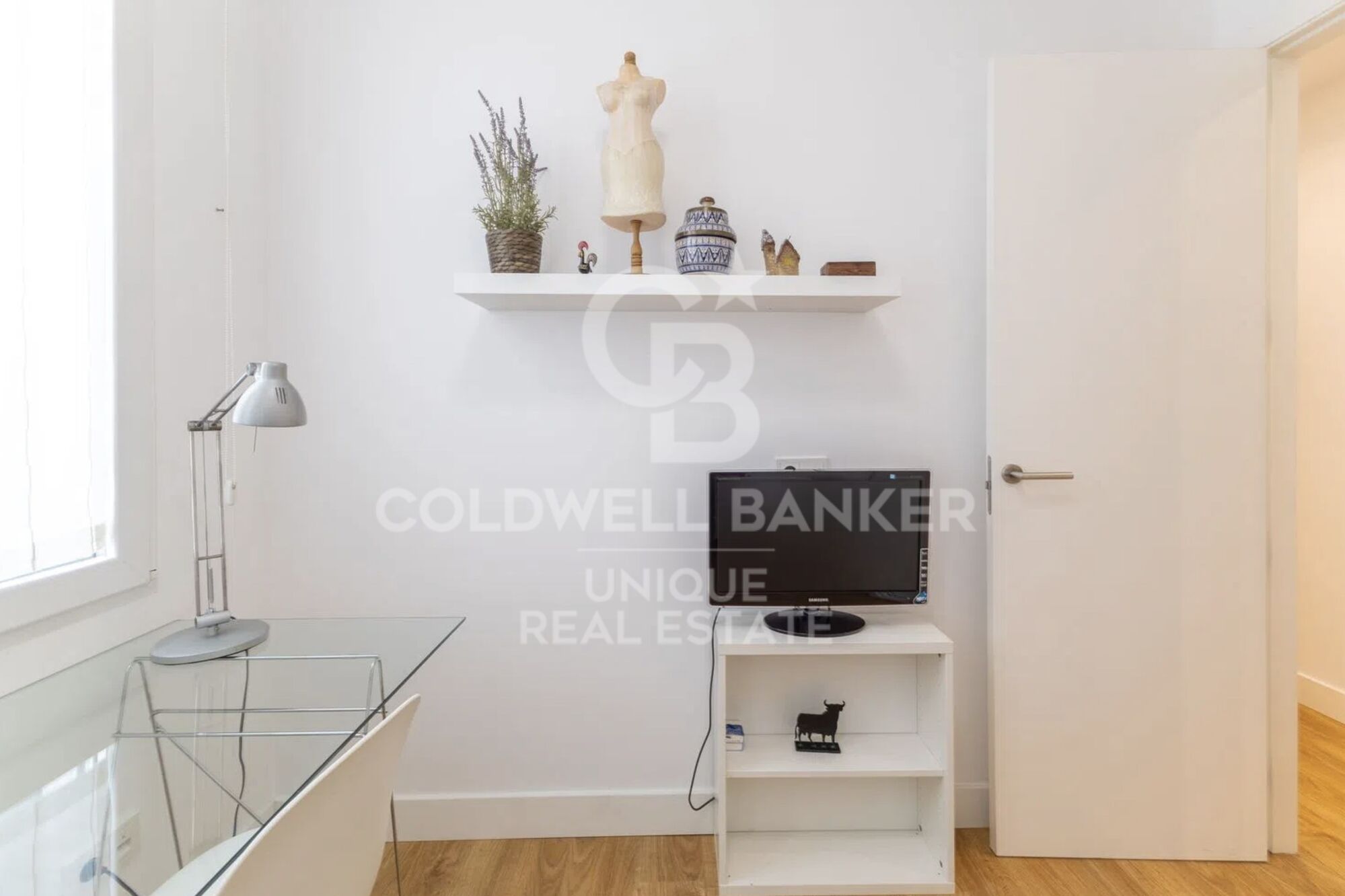 Renovated exterior flat in the Barrio de Las Letras, Madrid