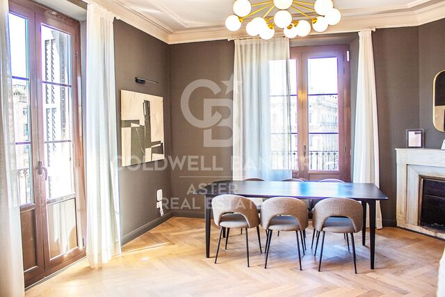 Piso de lujo con vistas al mar en Barceloneta, Barcelona