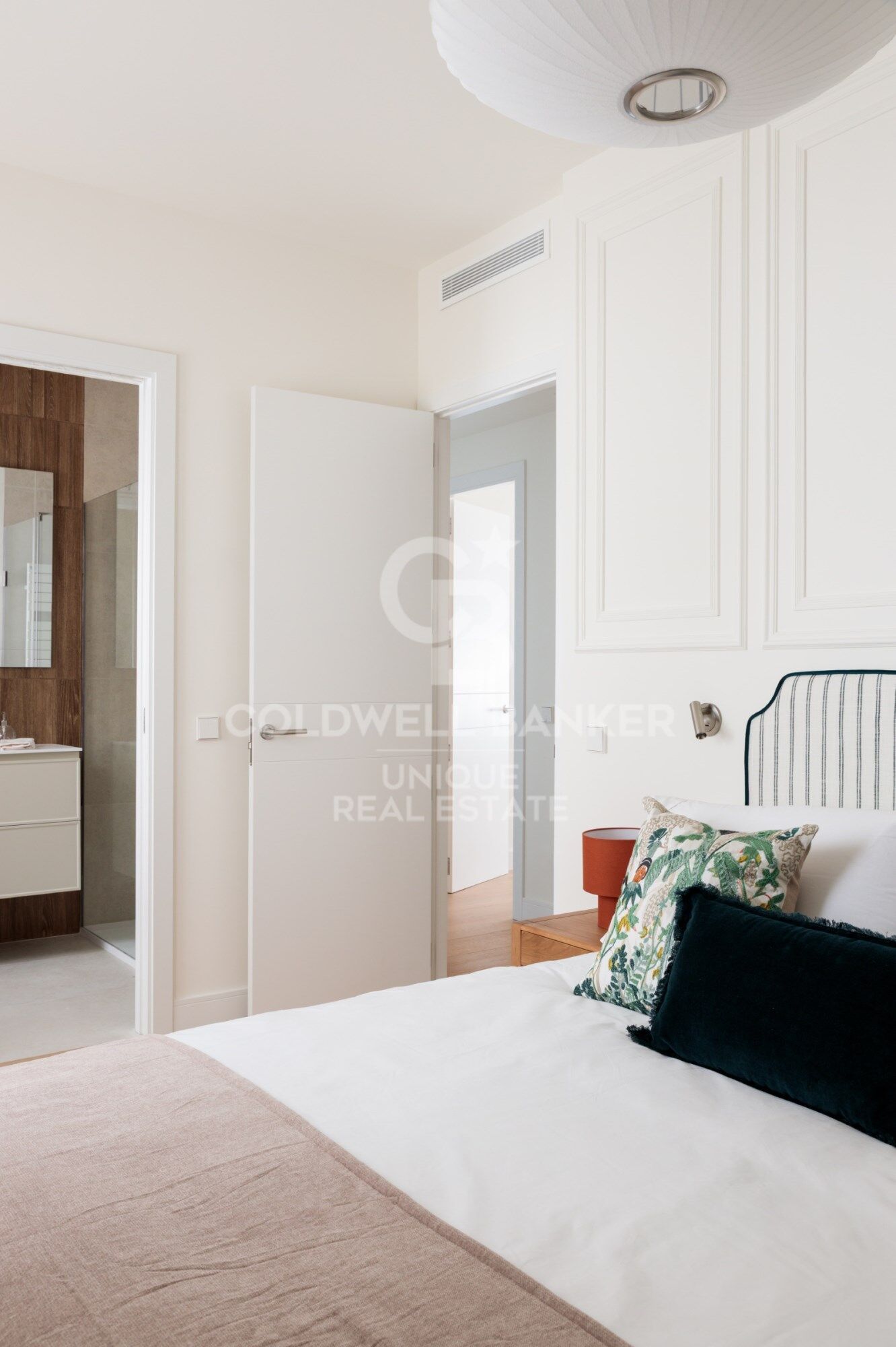 Exterior renovated apartment in Lista, Madrid