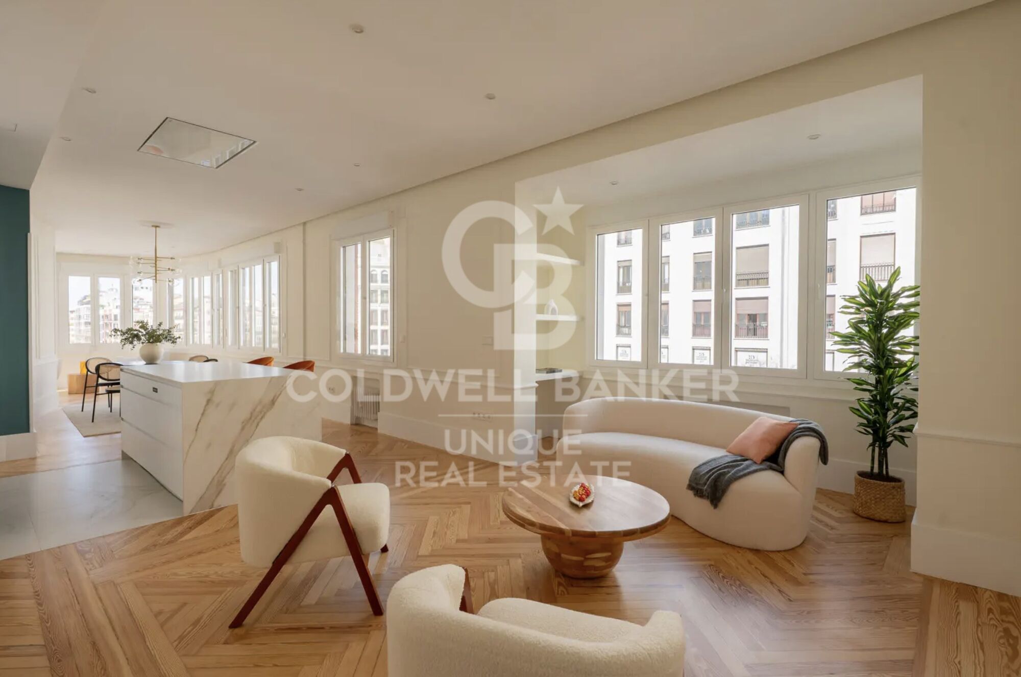 Renovated exterior flat in Goya, Madrid