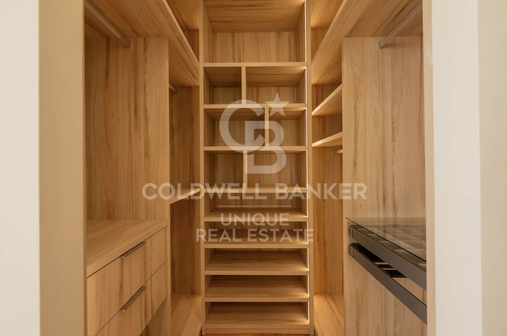 Renovated exterior flat in Goya, Madrid