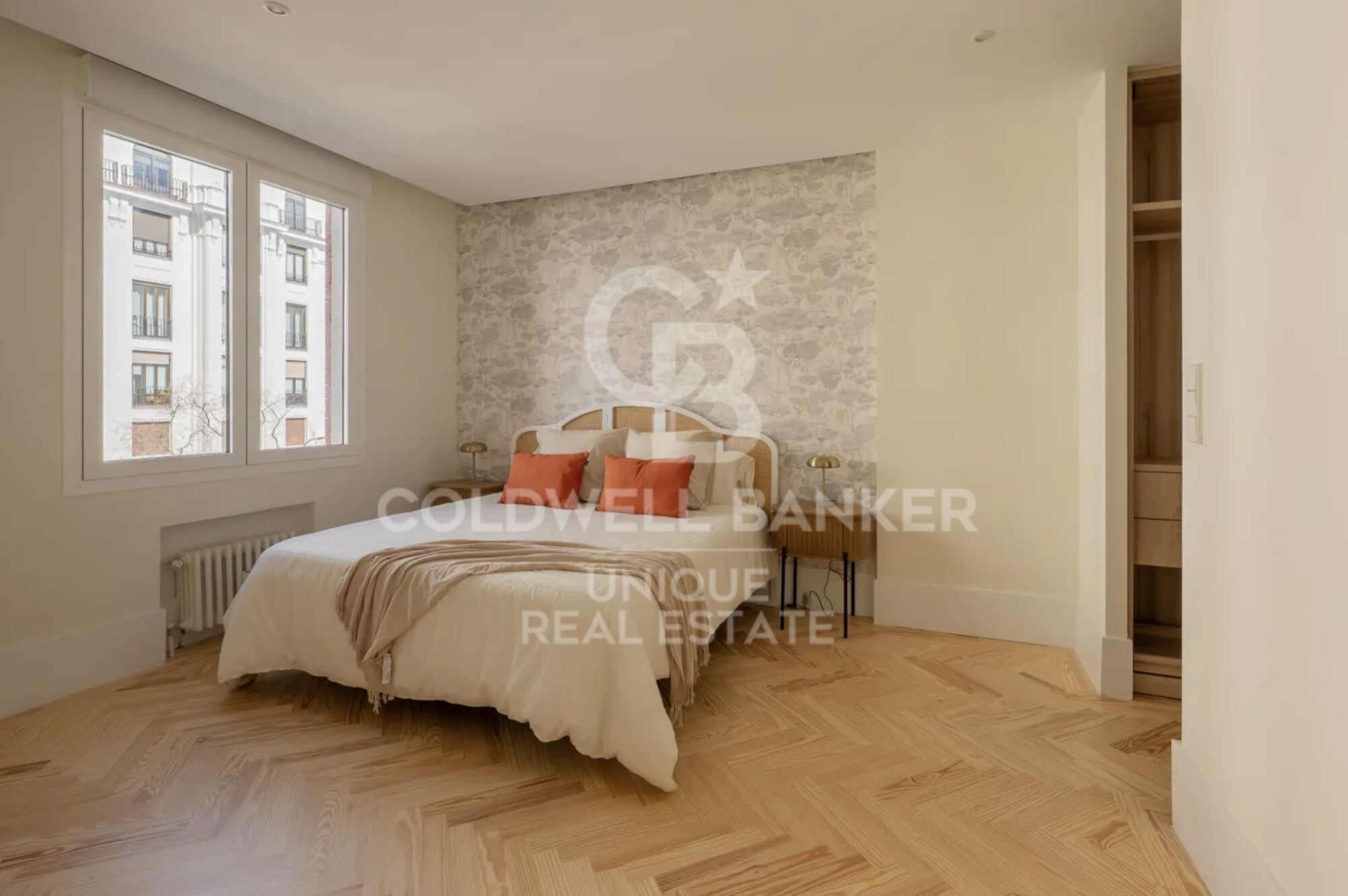 Renovated exterior flat in Goya, Madrid