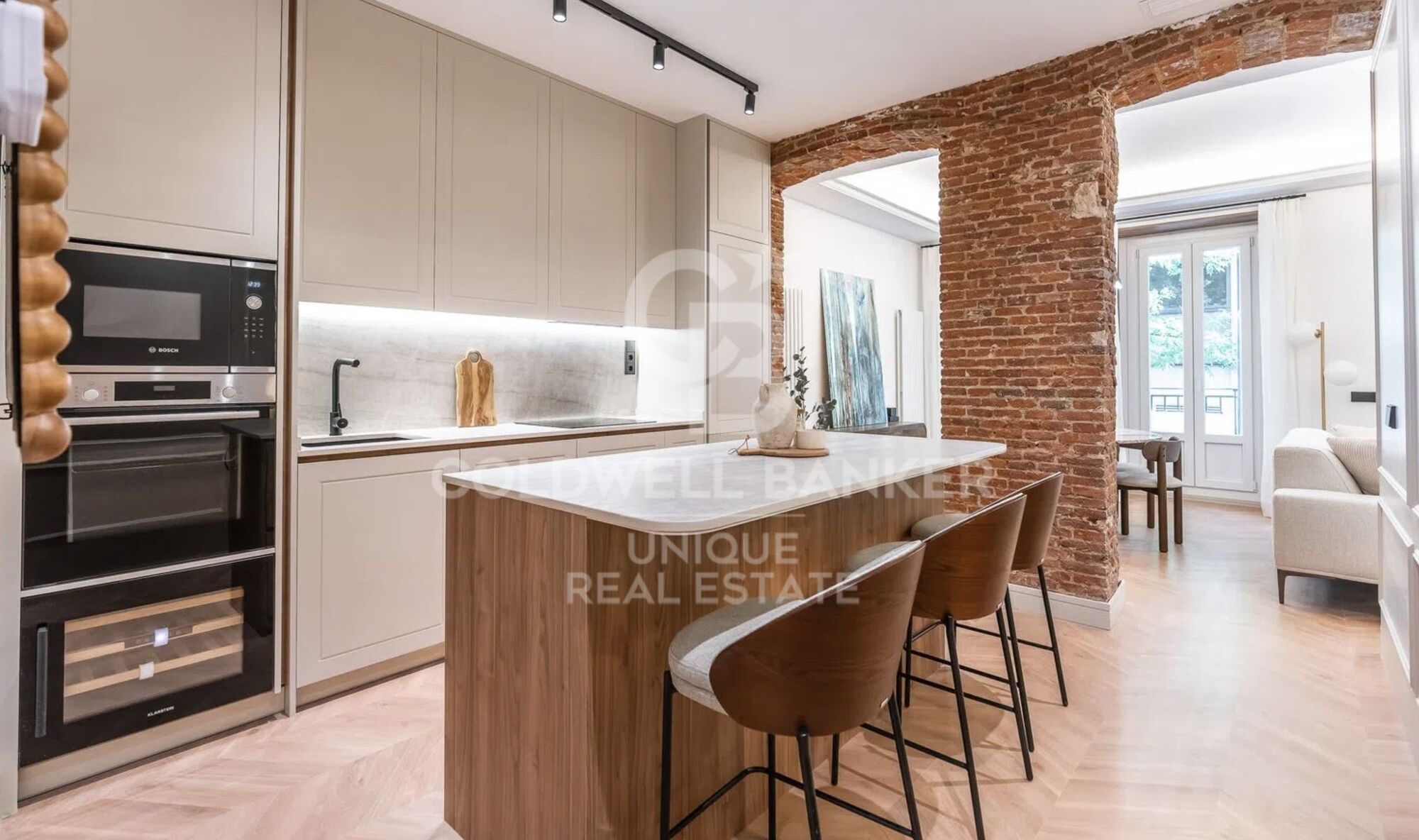 Renovated exterior apartment in Goya, Madrid