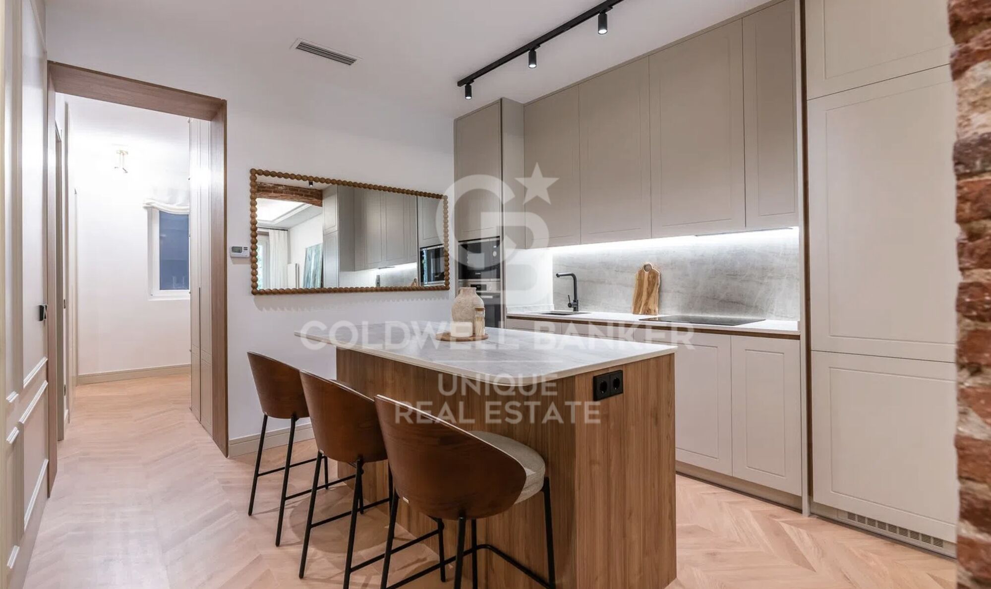 Renovated exterior apartment in Goya, Madrid