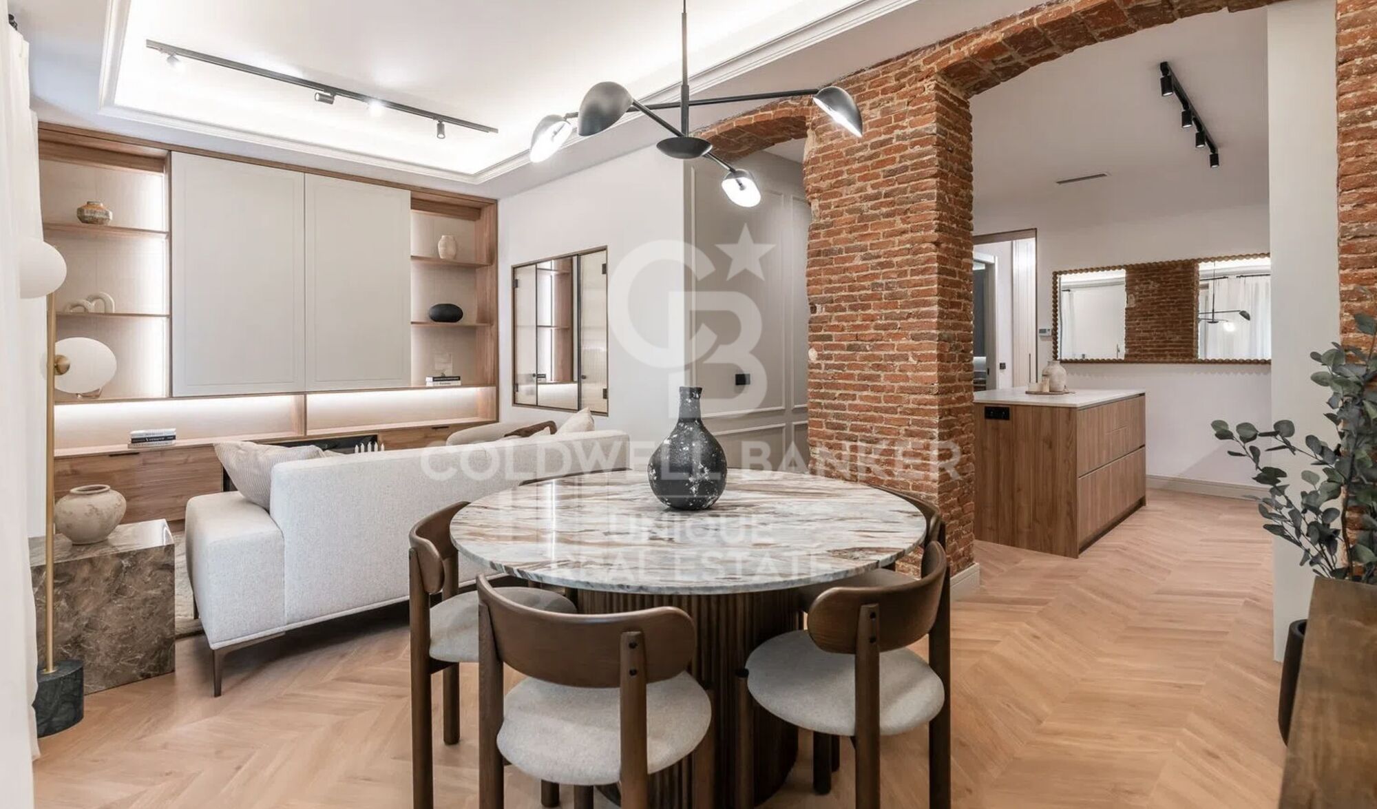 Renovated exterior apartment in Goya, Madrid