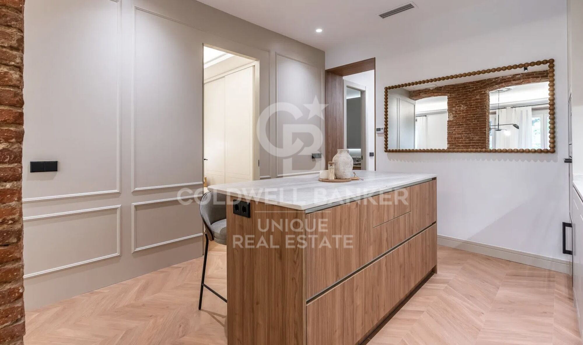 Renovated exterior apartment in Goya, Madrid