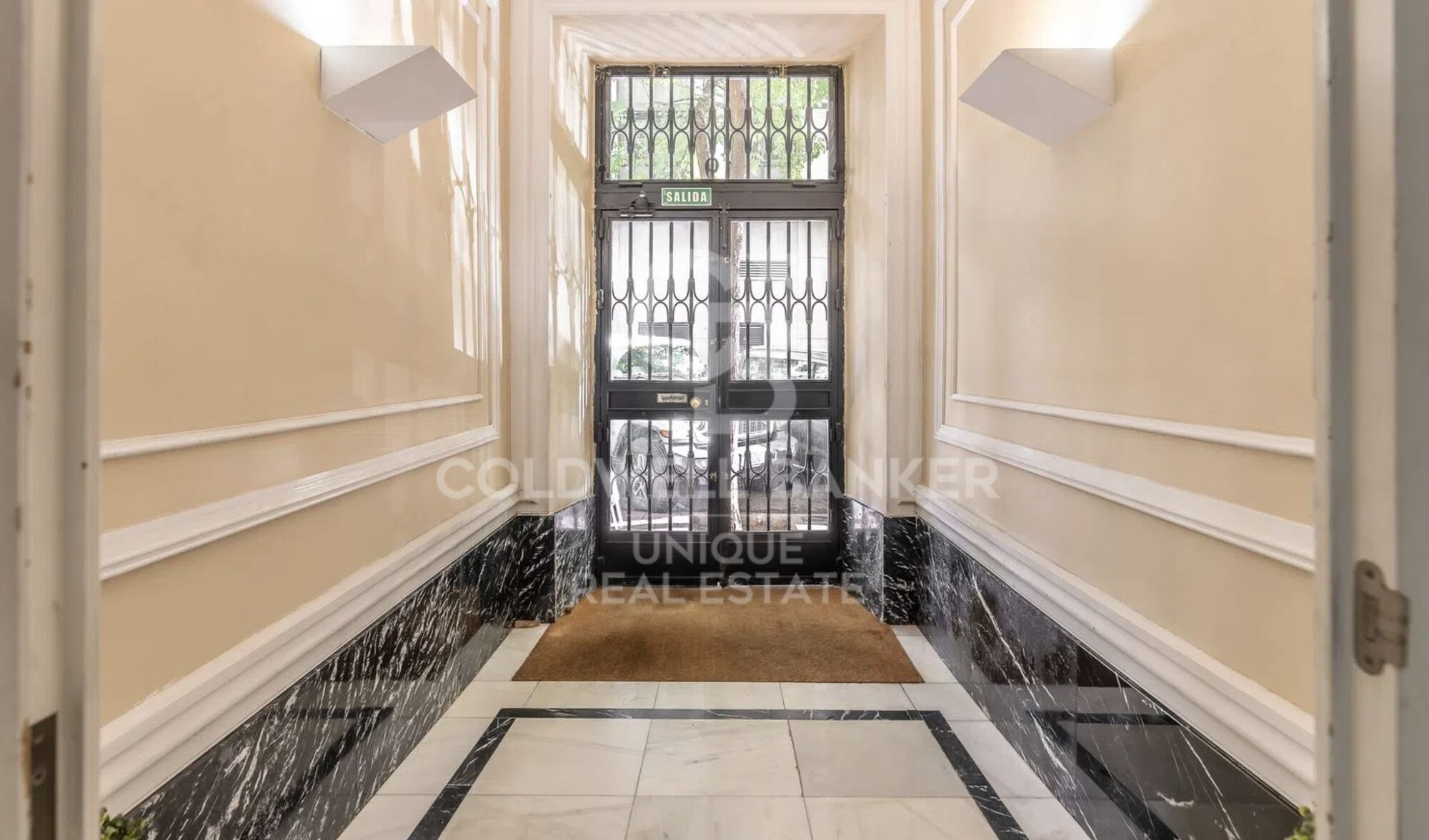 Renovated exterior apartment in Goya, Madrid