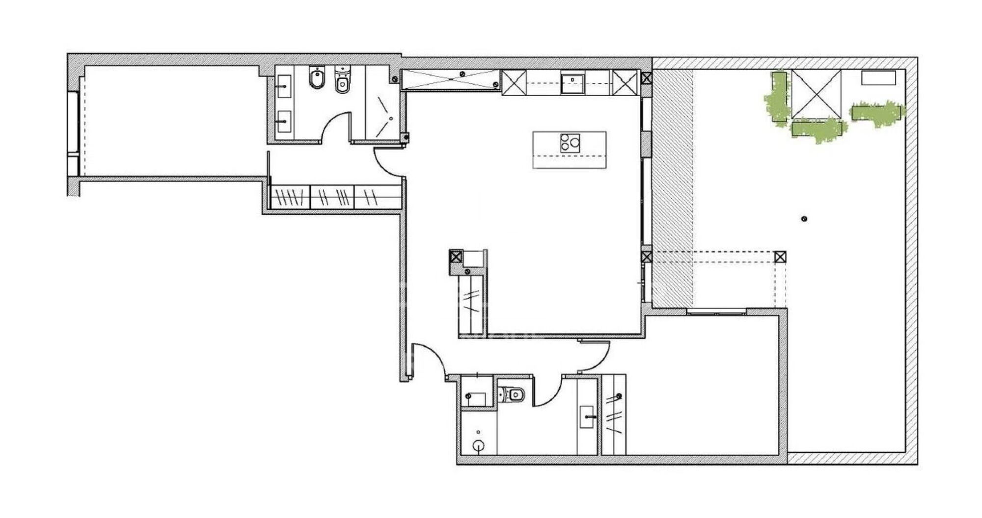 Renovated exterior apartment with terrace in El Viso, Madrid