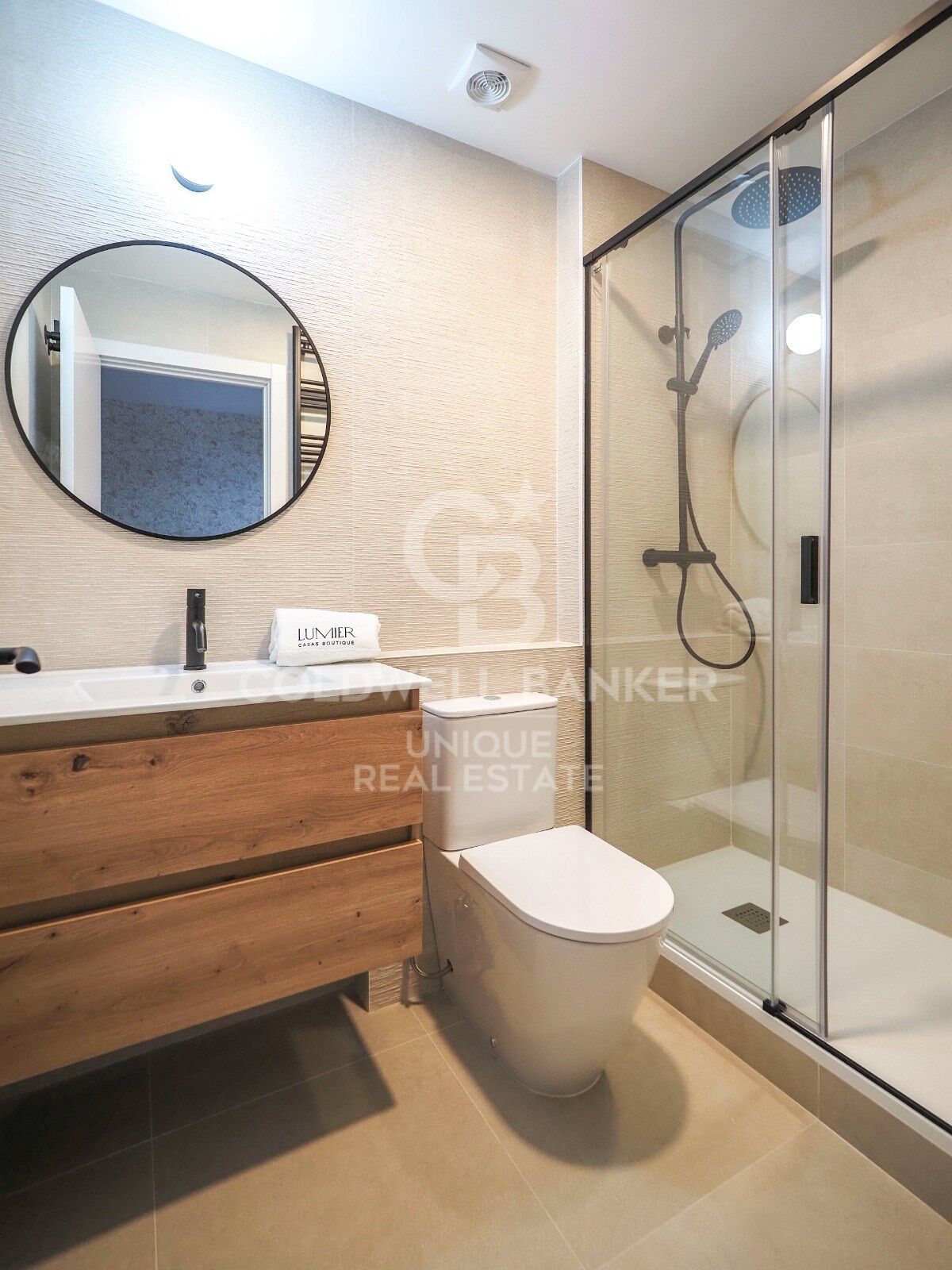 Renovated exterior apartment in Chamberí, Madrid
