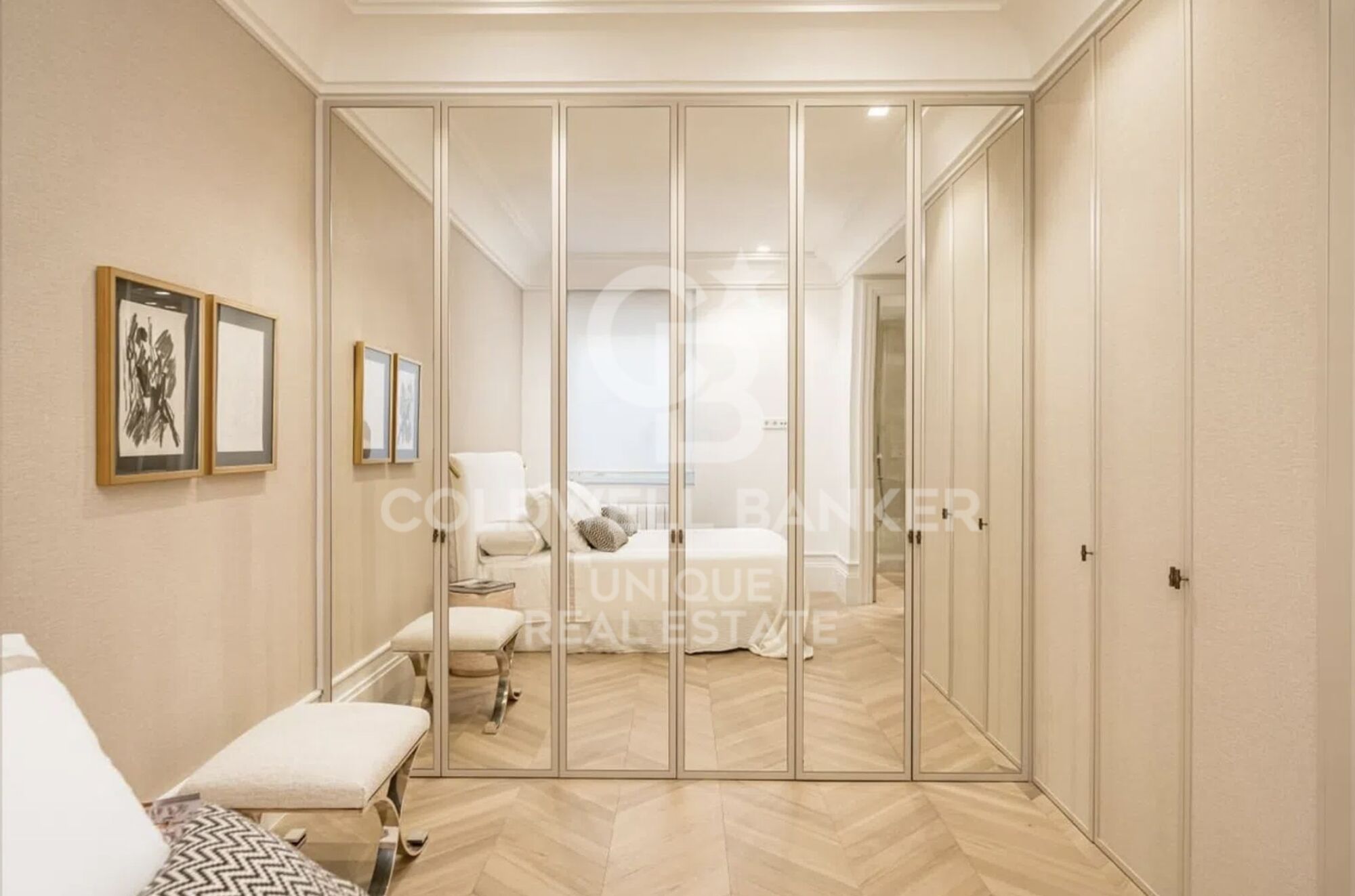 Renovated exterior apartment in Castellana, Madrid