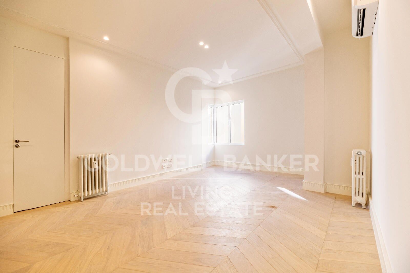 Flat 2 Bedrooms Sale Madrid