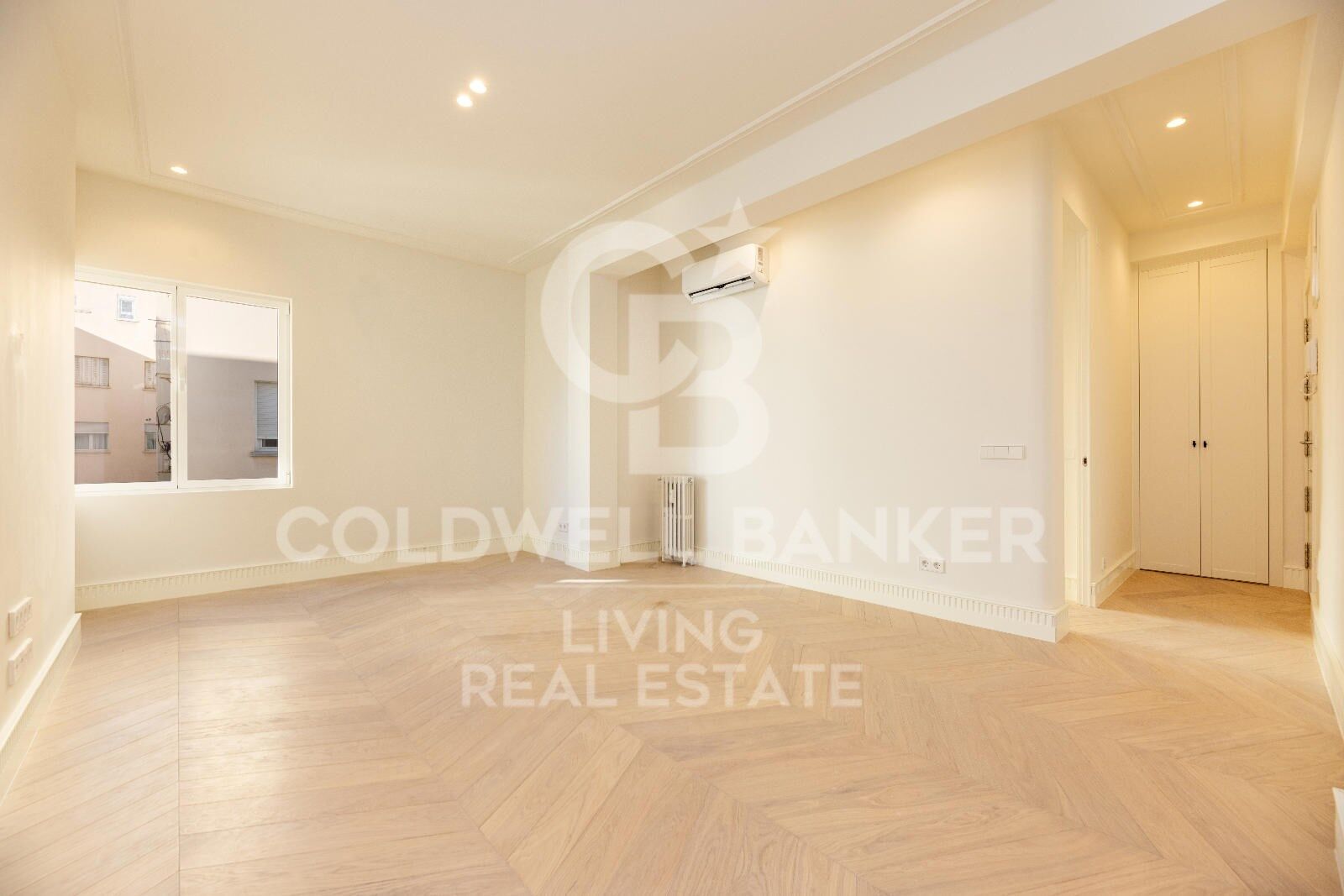 Flat 2 Bedrooms Sale Madrid