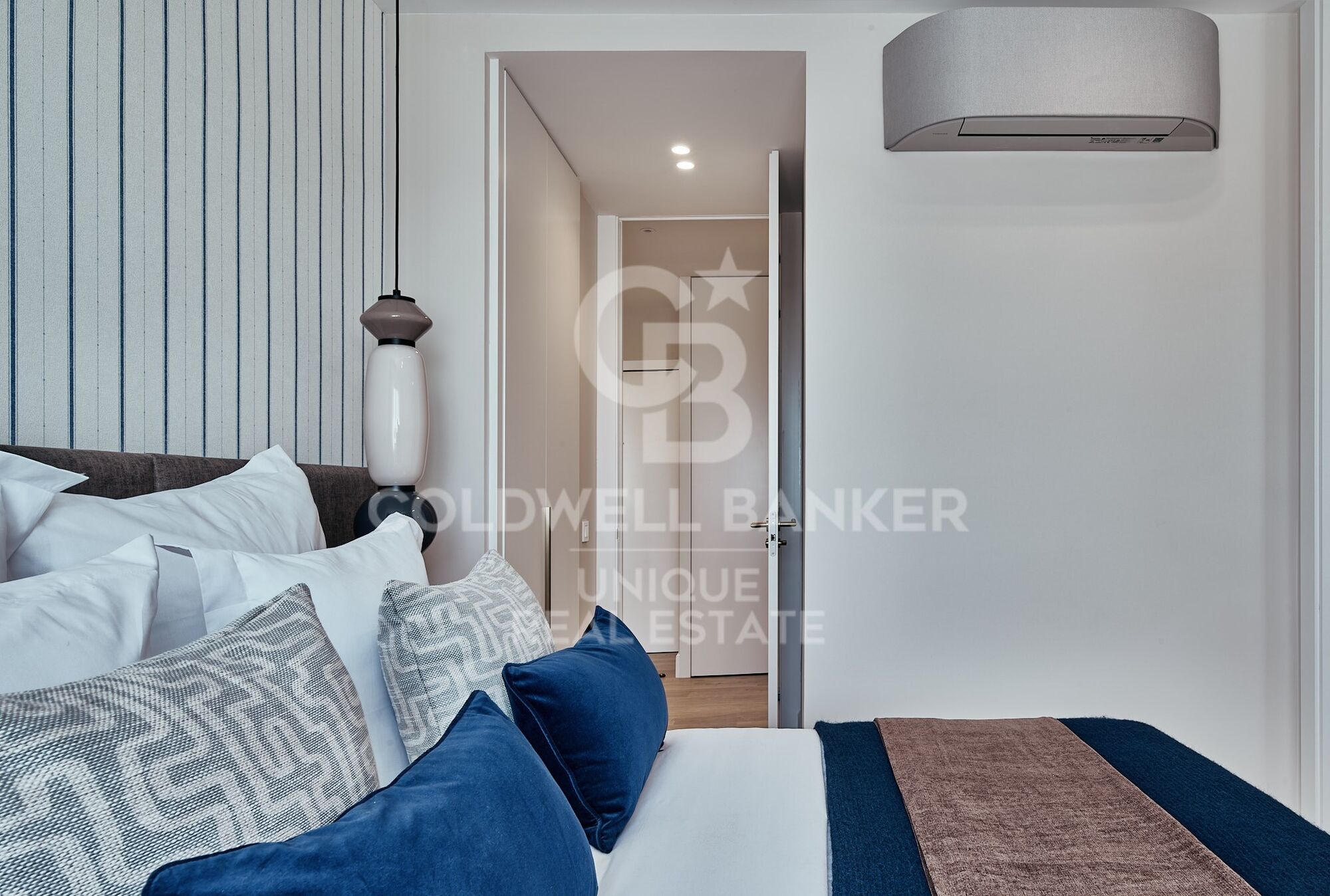 Flat 3 Bedrooms Sale Madrid