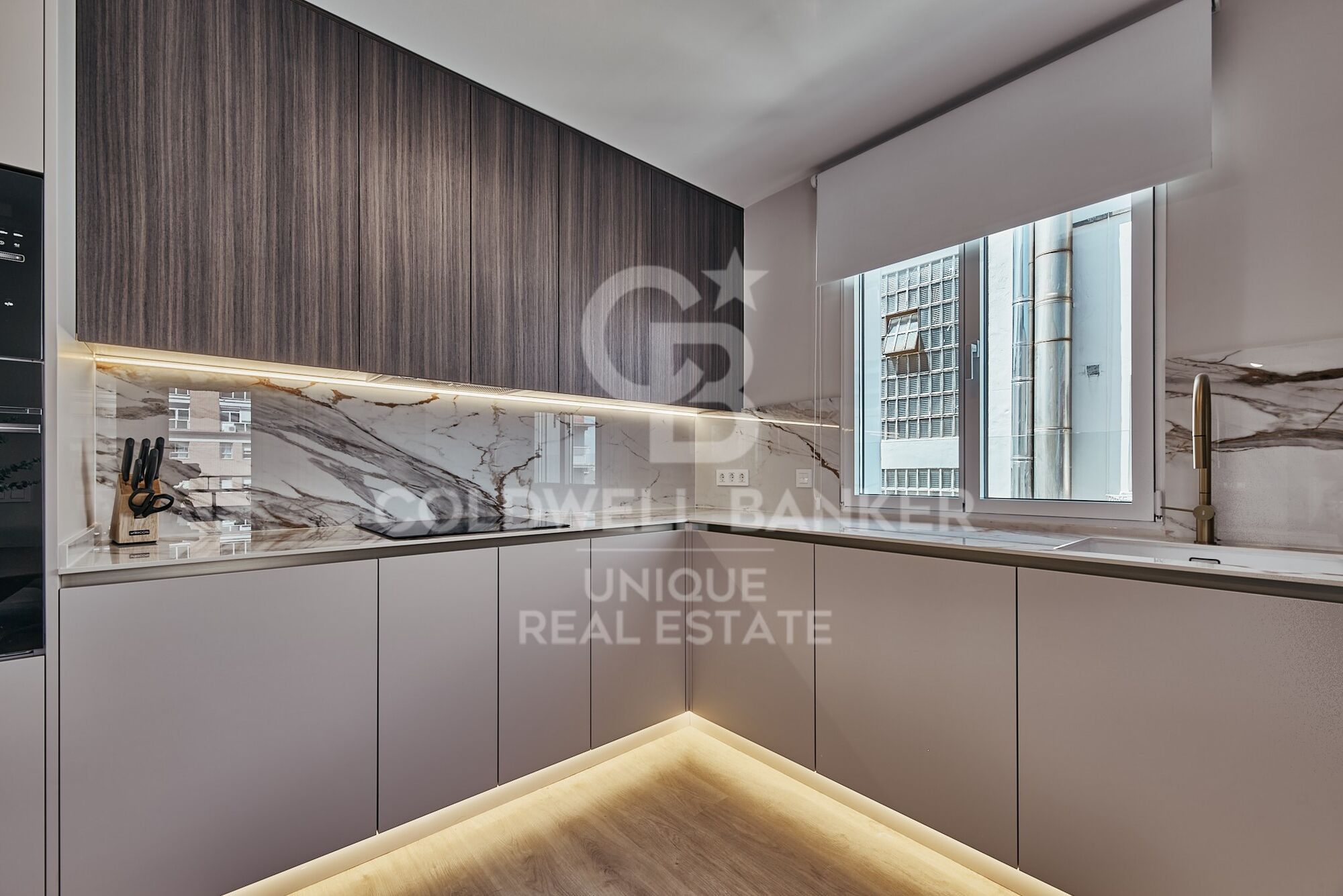 Flat 3 Bedrooms Sale Madrid