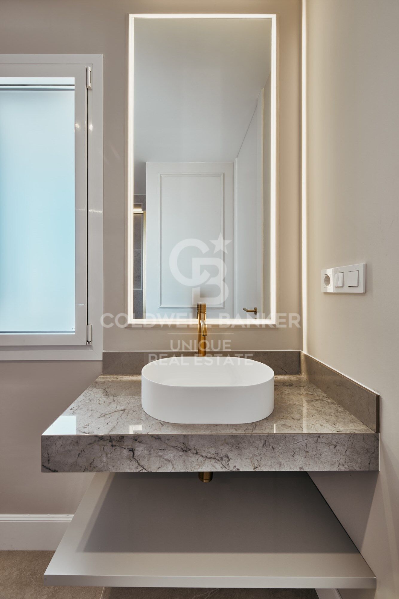 Flat 3 Bedrooms Sale Madrid