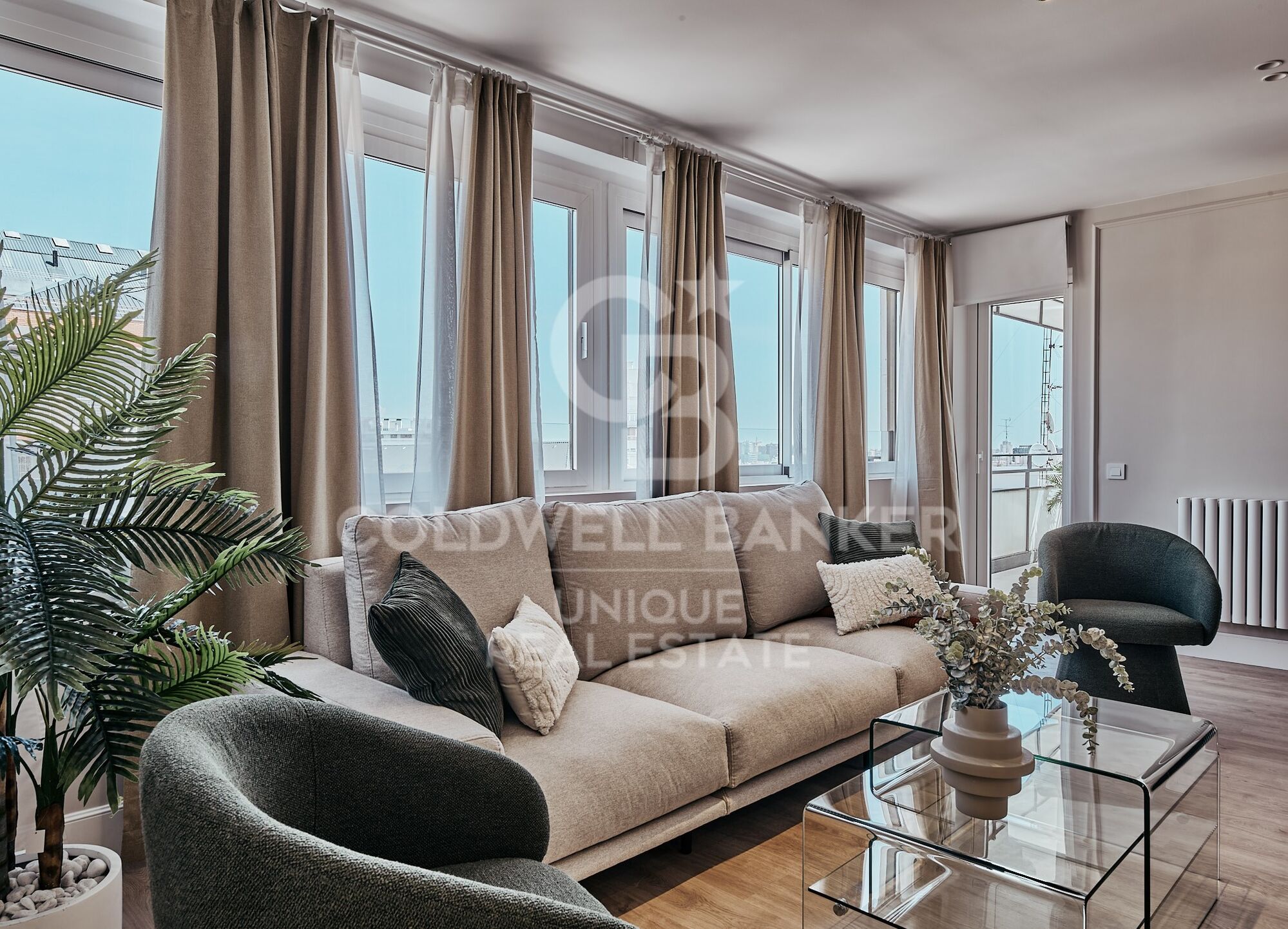 Flat 3 Bedrooms Sale Madrid