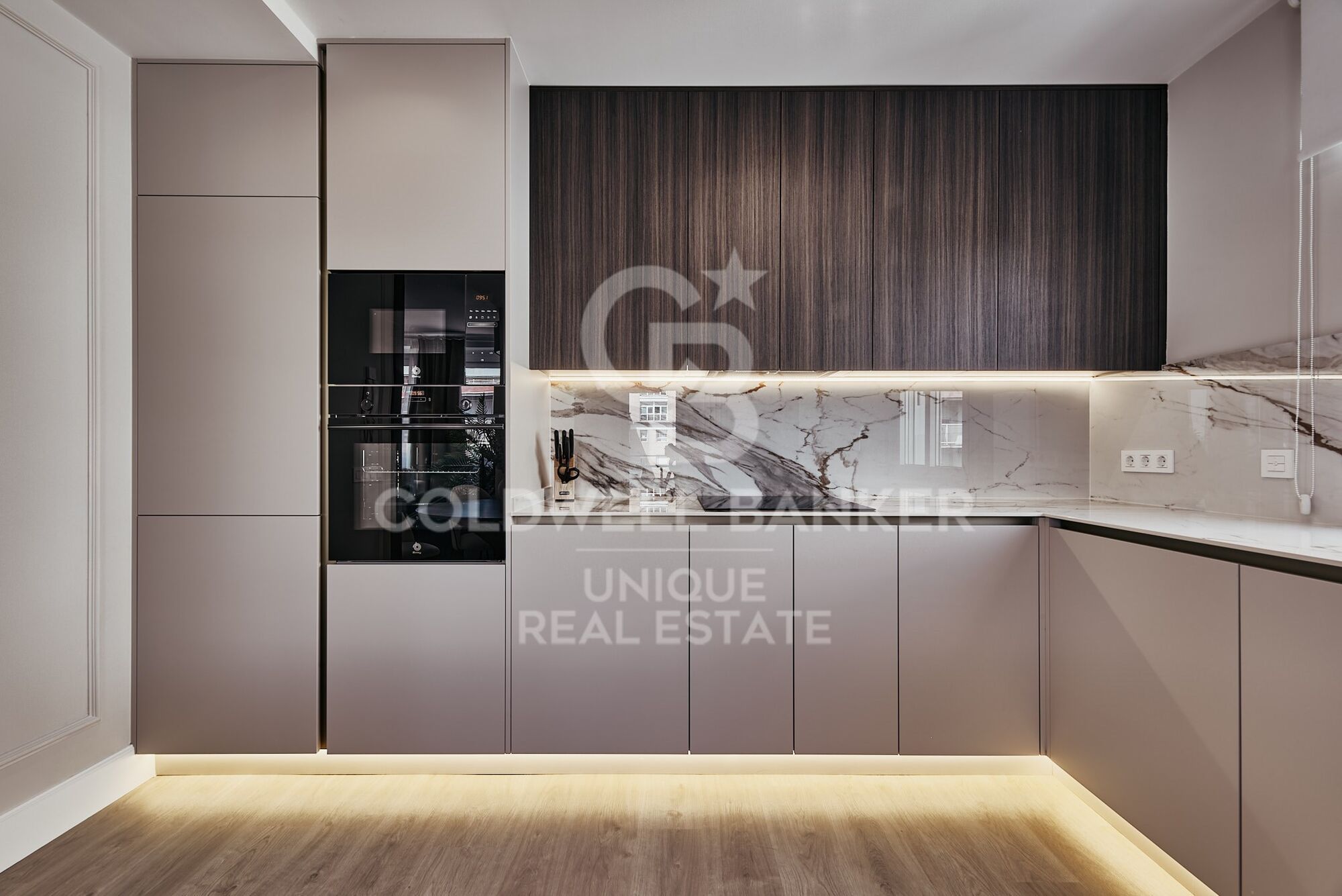 Flat 3 Bedrooms Sale Madrid