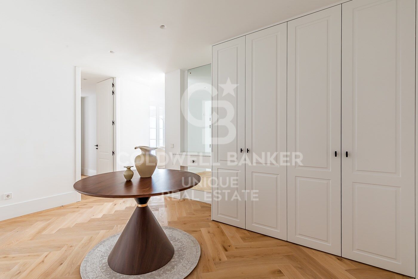 Renovated exterior flat with terrace, garage and storage room in Lista, Madrid