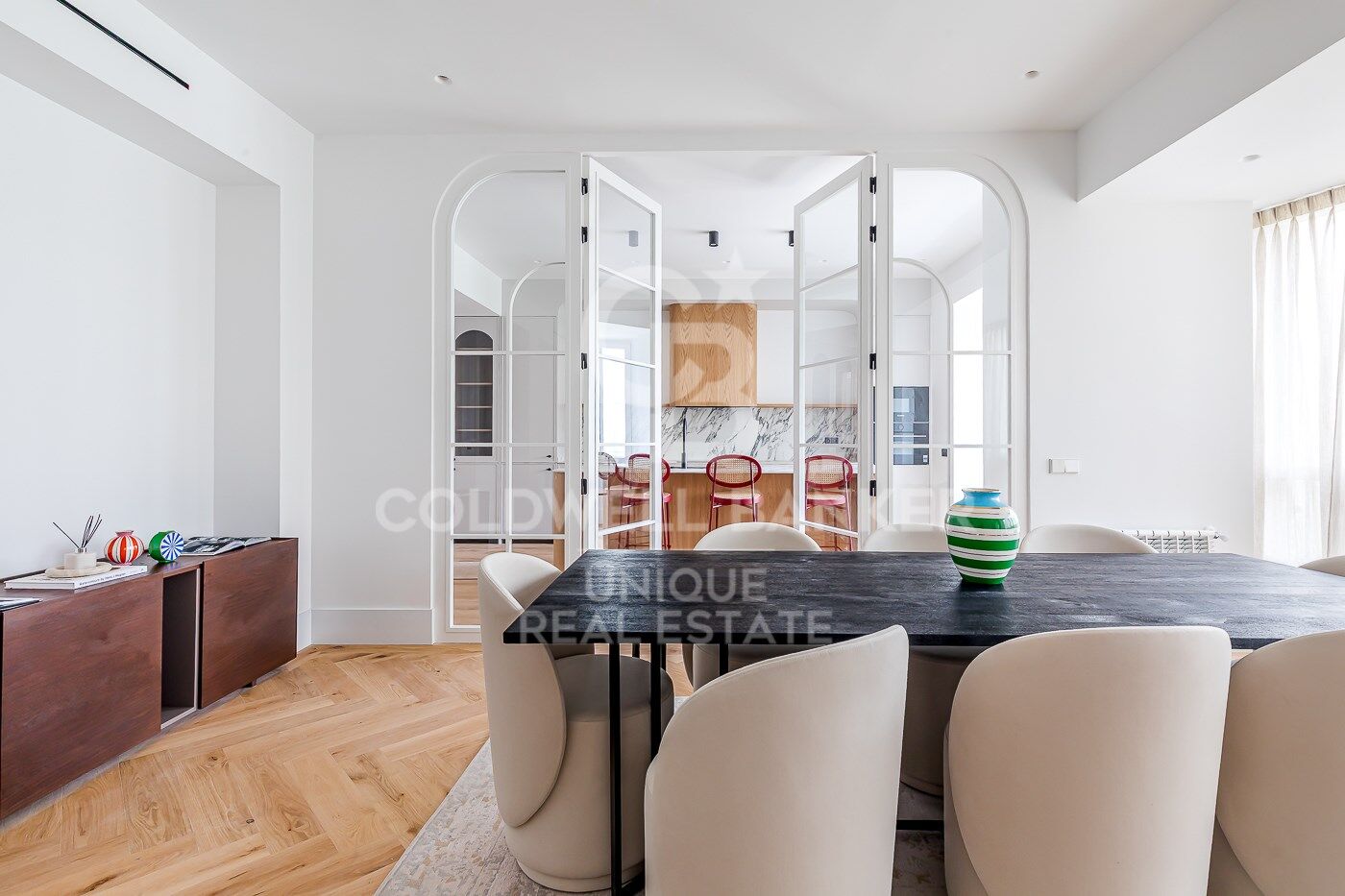 Renovated exterior flat with terrace, garage and storage room in Lista, Madrid
