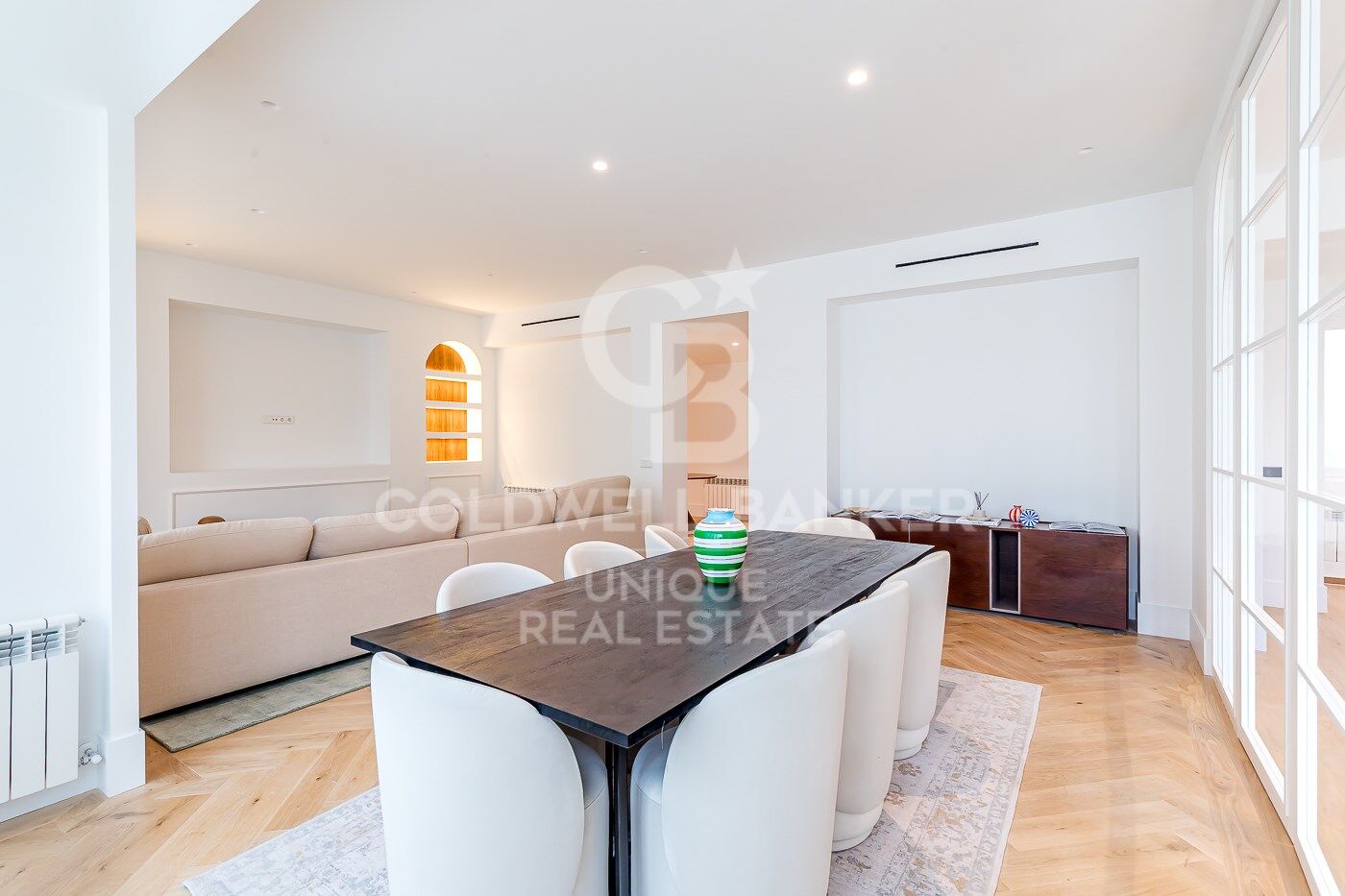 Renovated exterior flat with terrace, garage and storage room in Lista, Madrid