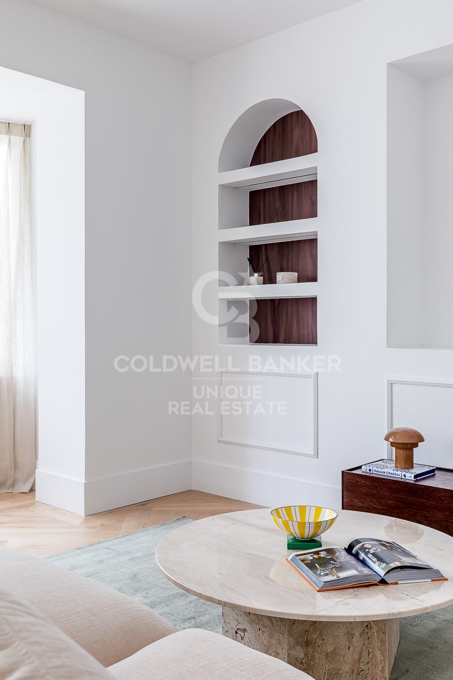 Renovated exterior flat with terrace, garage and storage room in Lista, Madrid