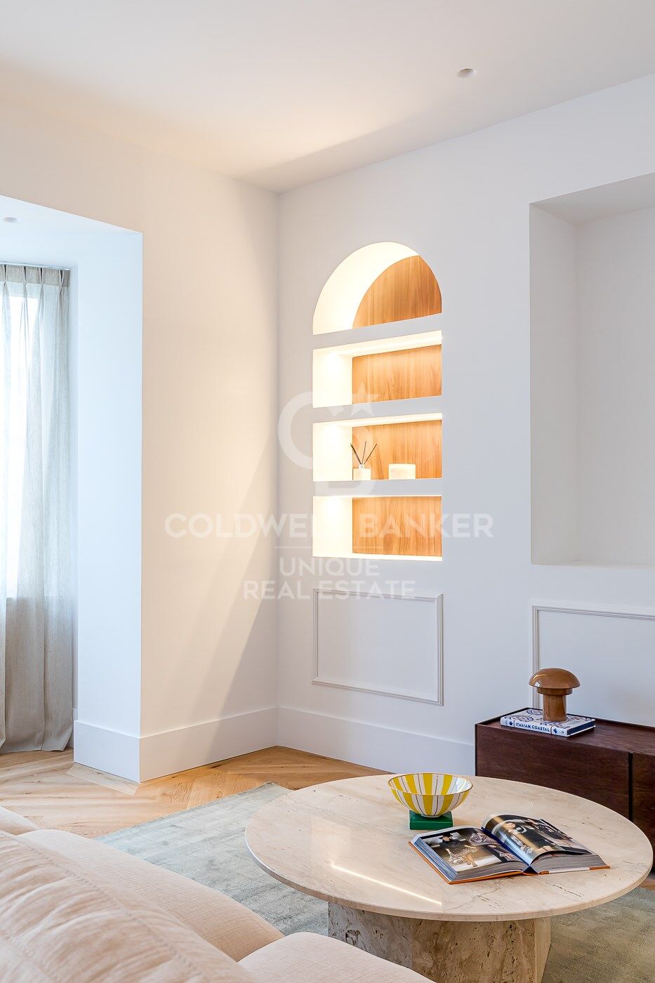 Renovated exterior flat with terrace, garage and storage room in Lista, Madrid