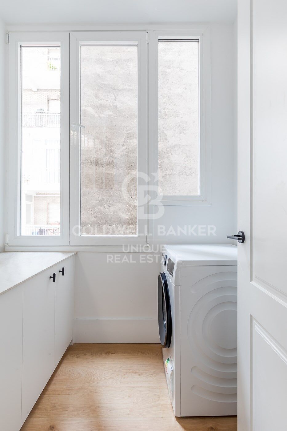 Renovated exterior flat with terrace, garage and storage room in Lista, Madrid