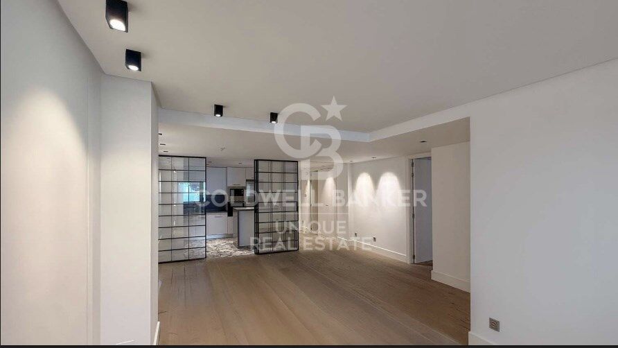 Renovated exterior apartment in Recoletos, Madrid