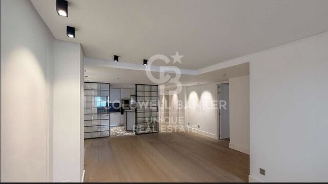 Renovated exterior apartment in Recoletos, Madrid