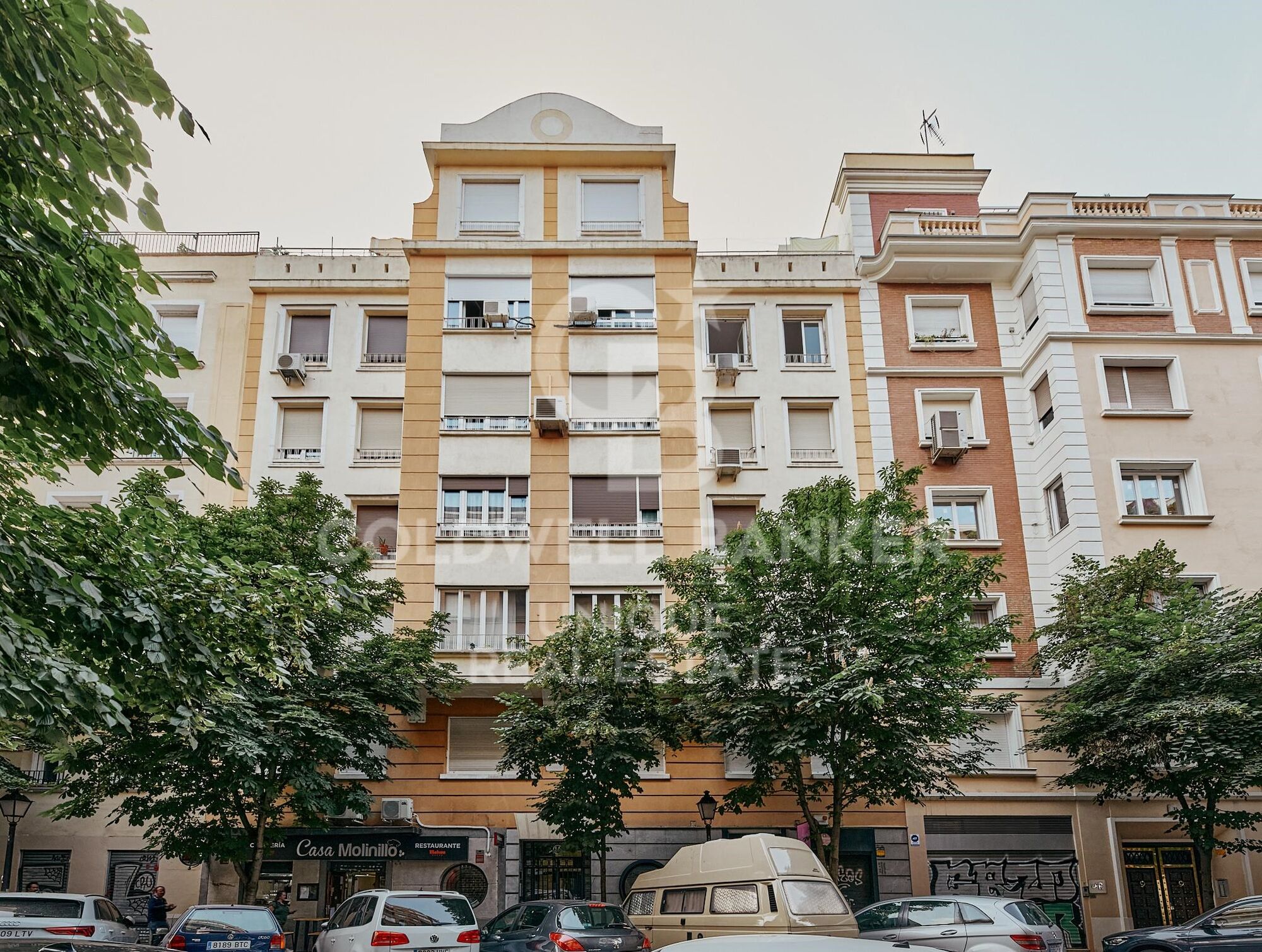 Renovated exterior apartment in Castellana, Madrid