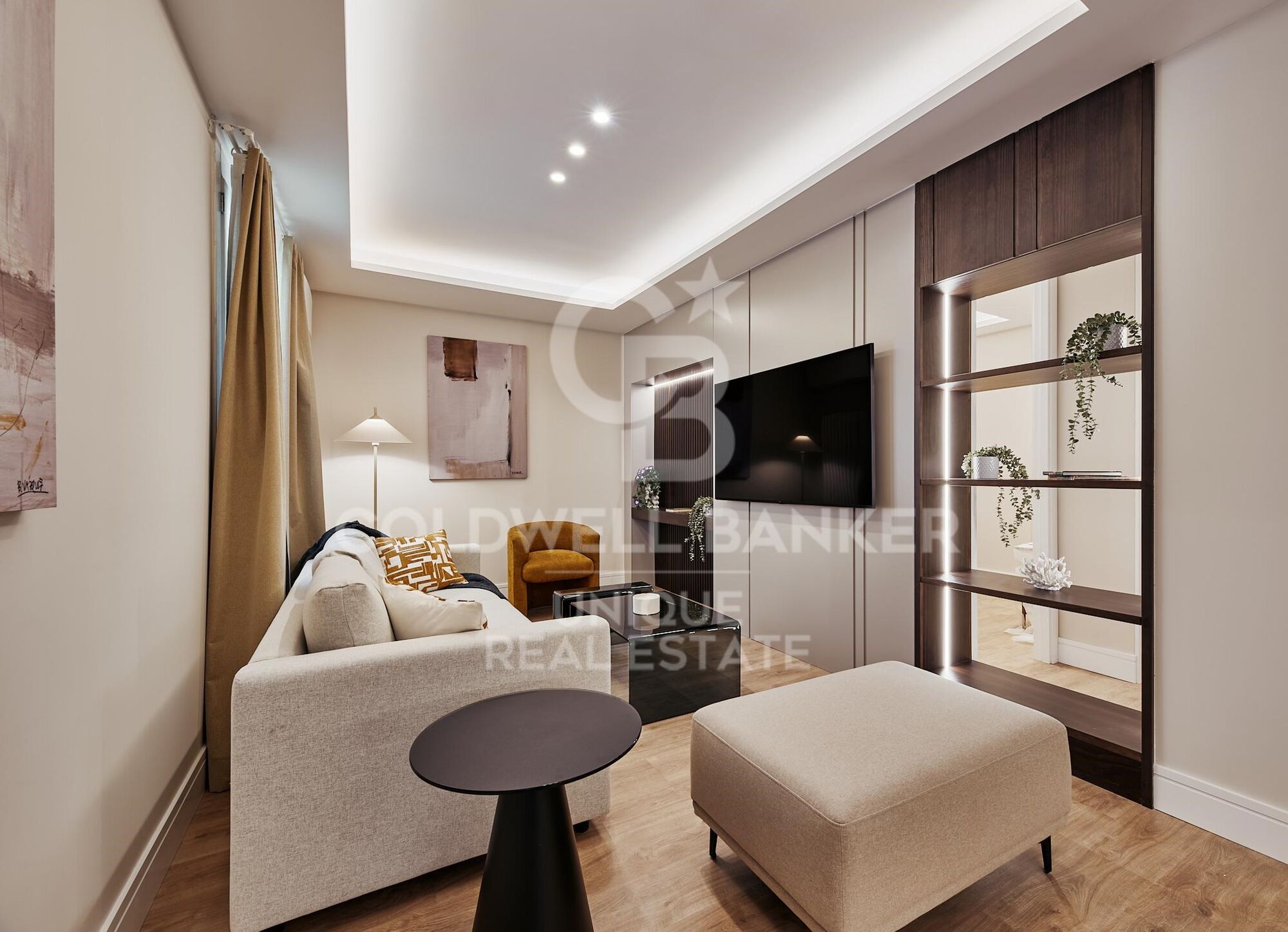 Renovated exterior apartment in Castellana, Madrid